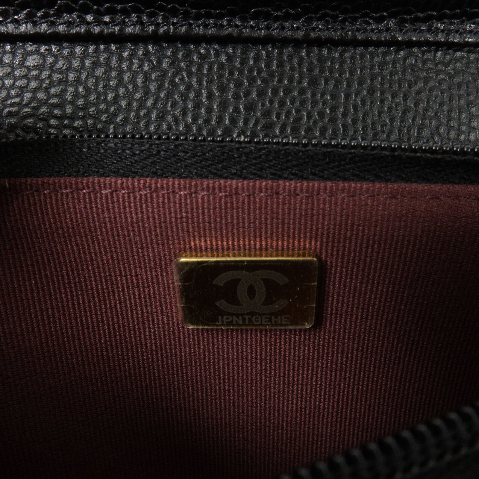 CHANEL 牛皮皮革WOC Wallet On Chain鏈帶肩背袋
