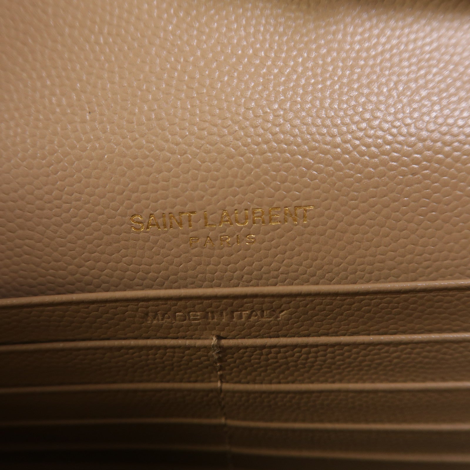 SAINT LAURENT 牛皮皮革Cassandre Envelope鏈帶肩背袋