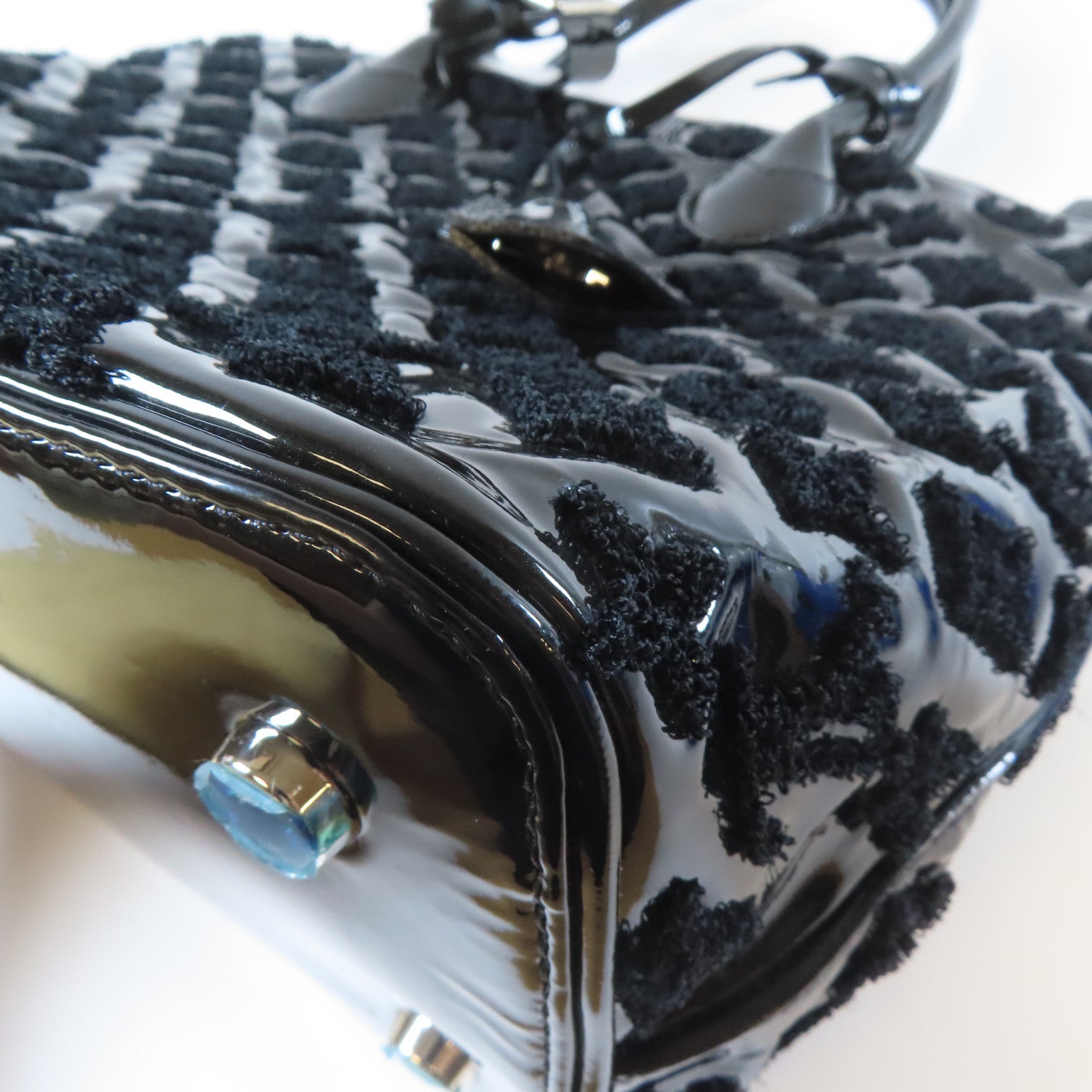 LOUIS VUITTON 【激減優惠】Monogram Fascination Lock It BB Bouclette銀扣手挽袋黑色