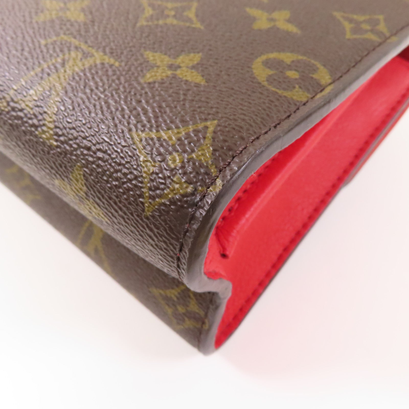 LOUIS VUITTON Monogram Victoire金扣鏈帶肩背袋