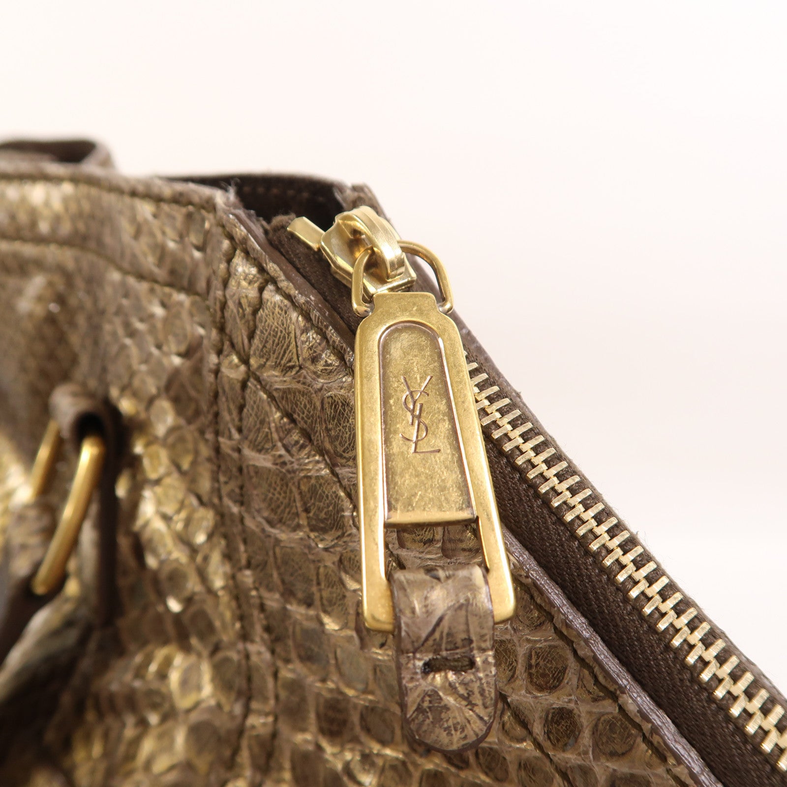 SAINT LAURENT 蛇皮皮革Shoulder Bag金扣肩背袋