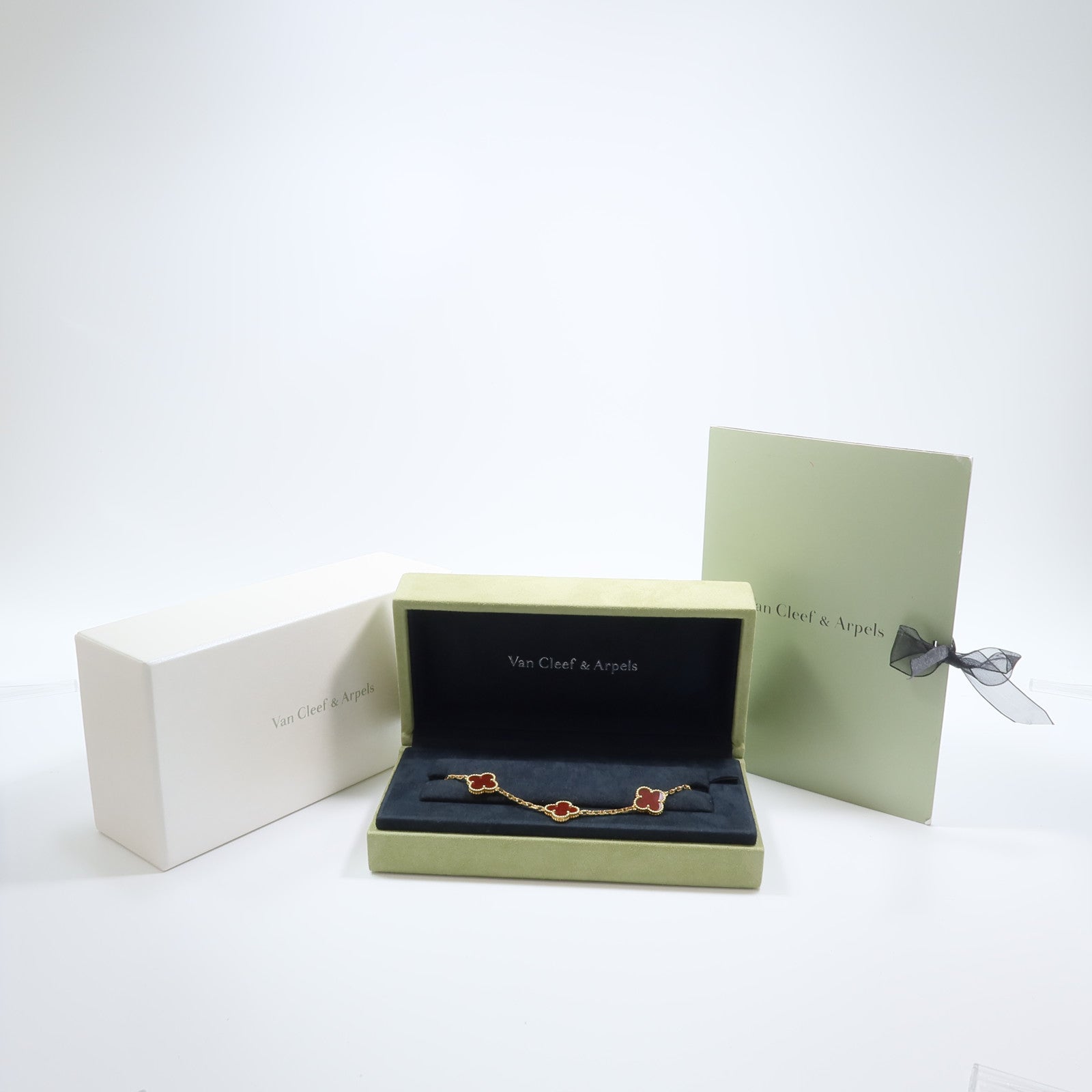 Van Cleef & Arpels 18K黃金Vintages Alhamra Carnelian Bracelets紅玉髓手鏈