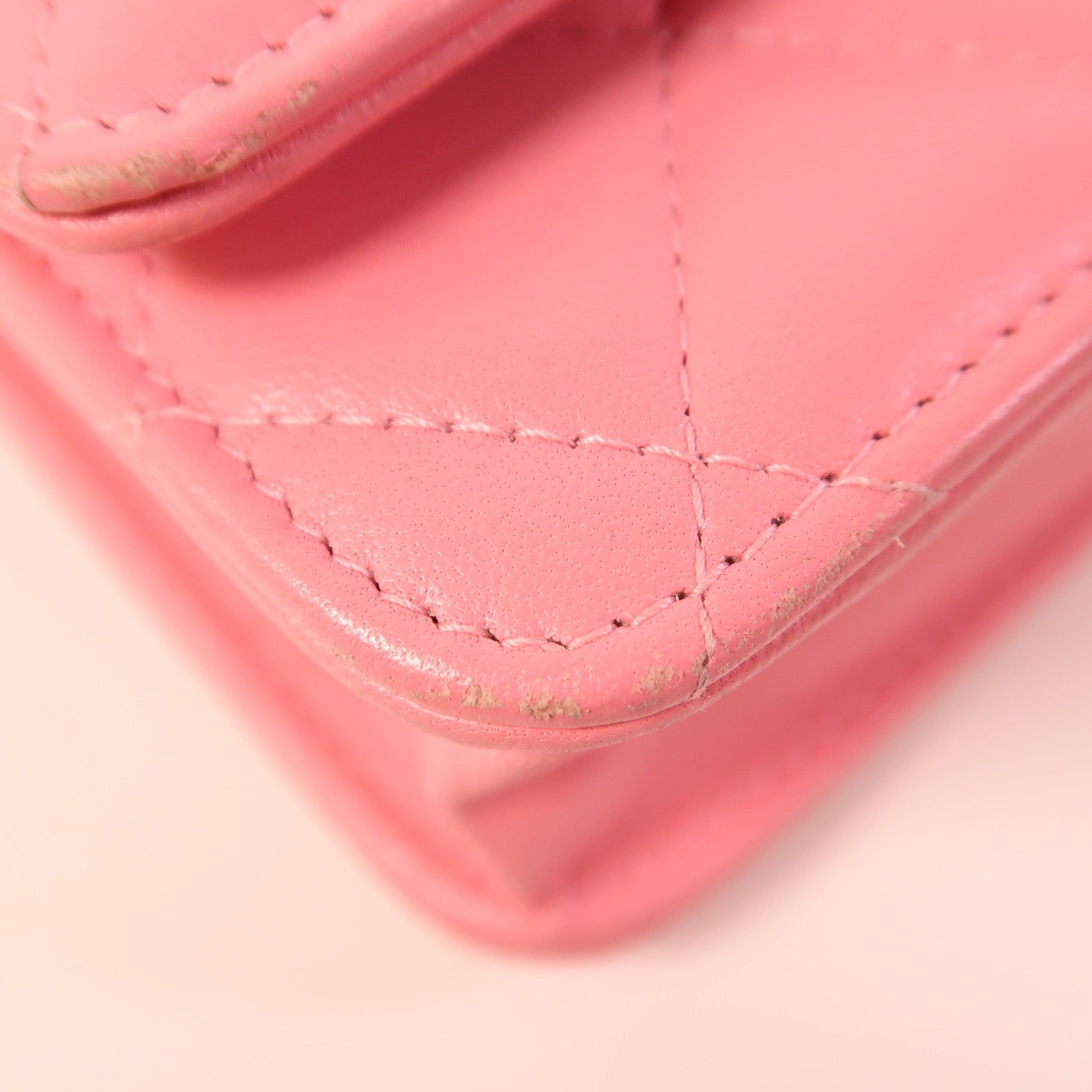 CHANEL 羊皮皮革WOC Wallet On Chain金扣鏈帶肩背袋