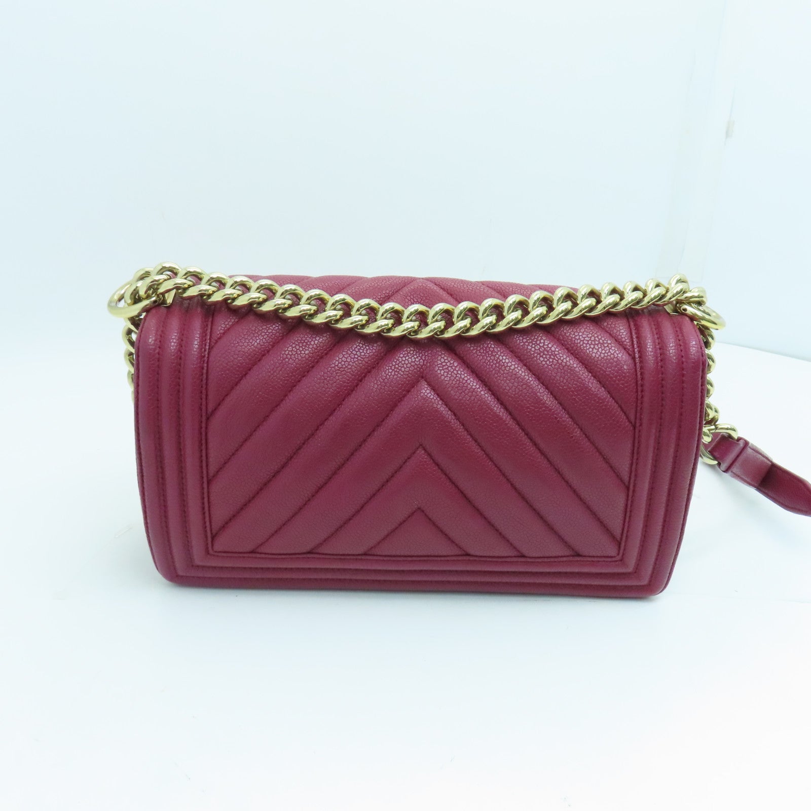 CHANEL 【激減優惠】斜紋Cavair皮革Boy 25cm金扣肩背袋紫紅色