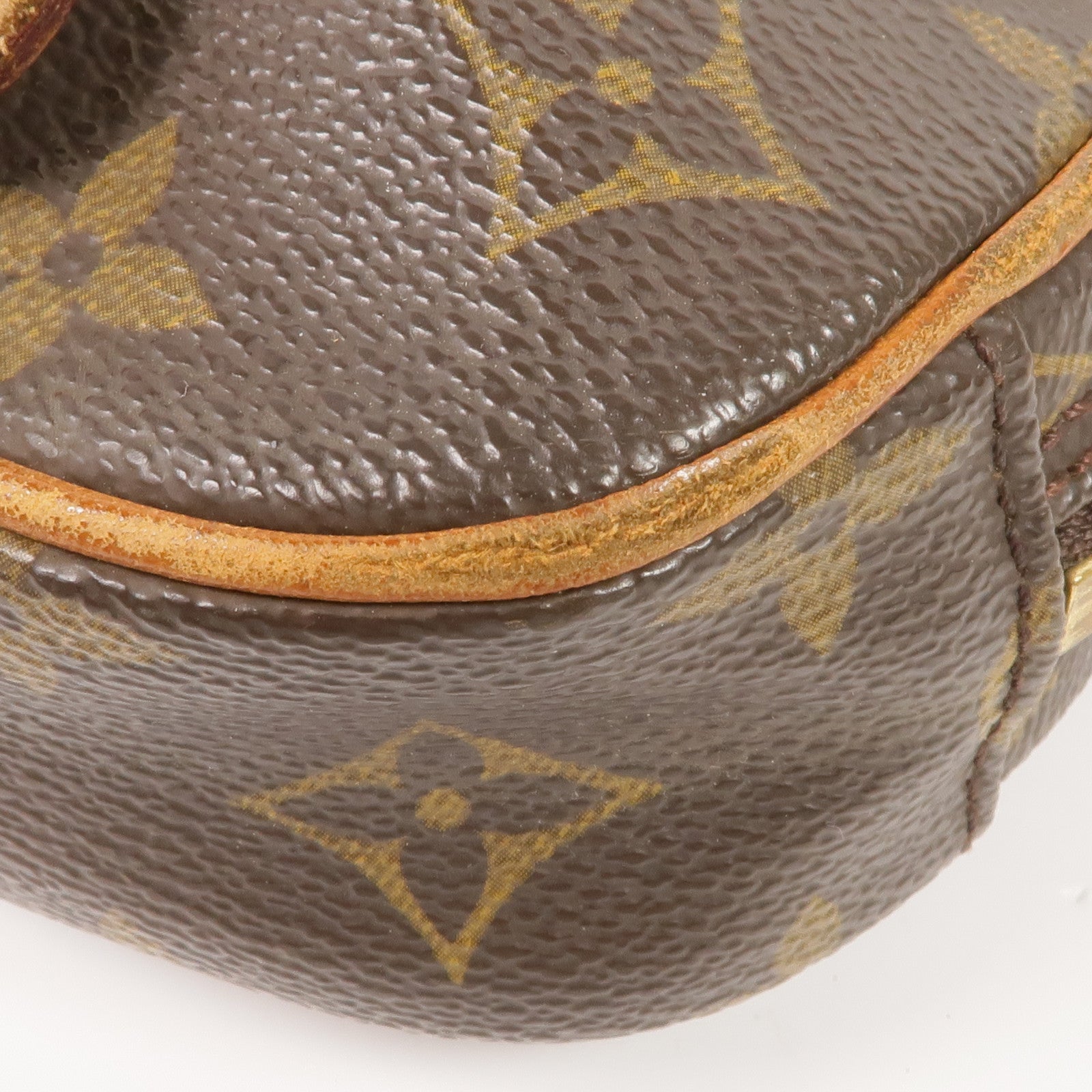 LOUIS VUITTON Monogram Pochette Gange金扣腰包