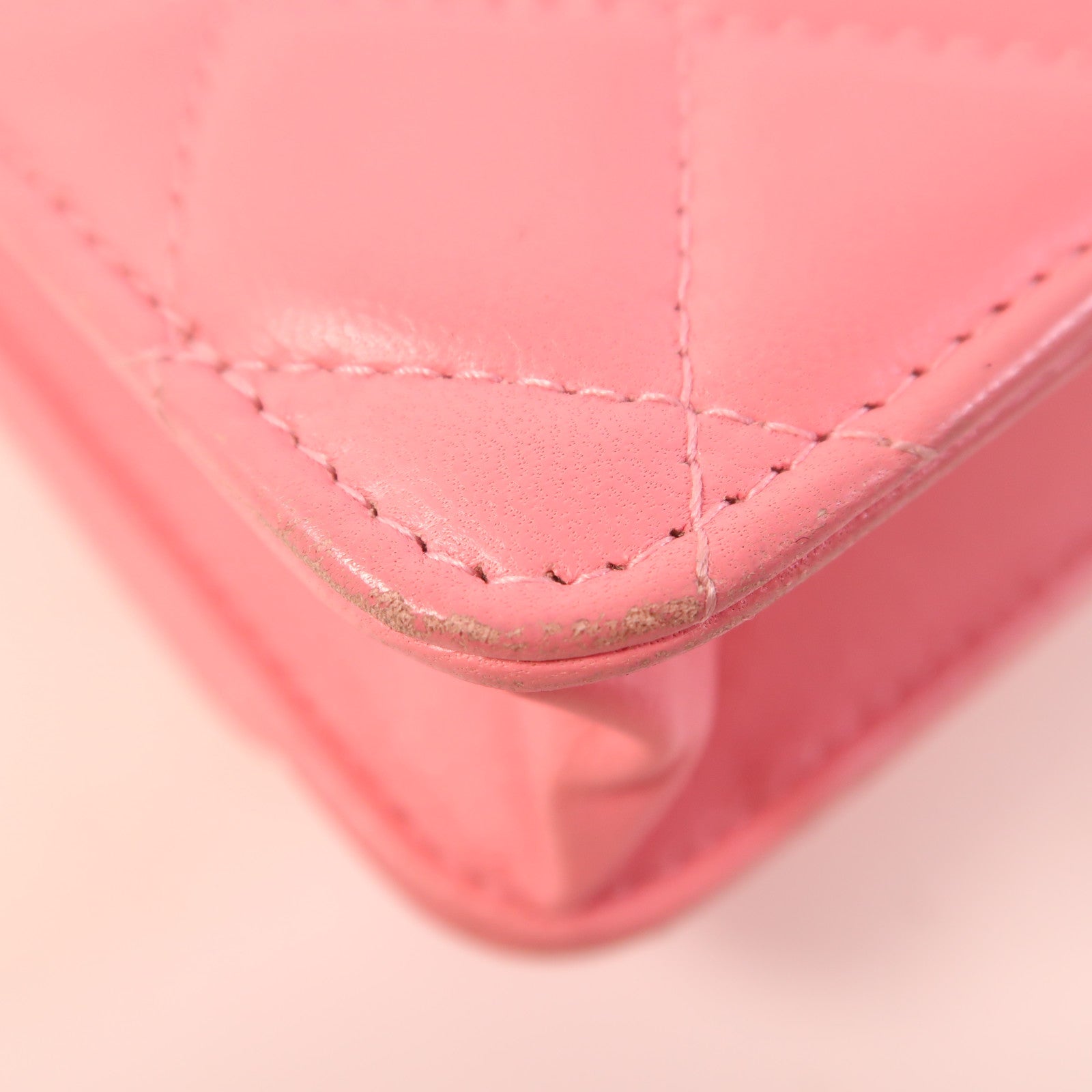 CHANEL 羊皮皮革WOC Wallet On Chain金扣鏈帶肩背袋