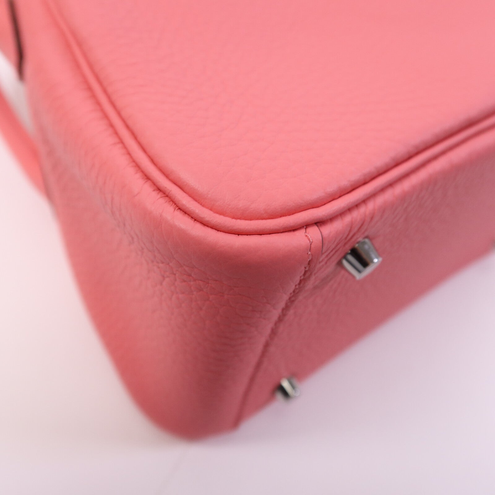 HERMES Clemence皮革Mini Lindy金扣手挽肩背兩用袋Rose Azalee