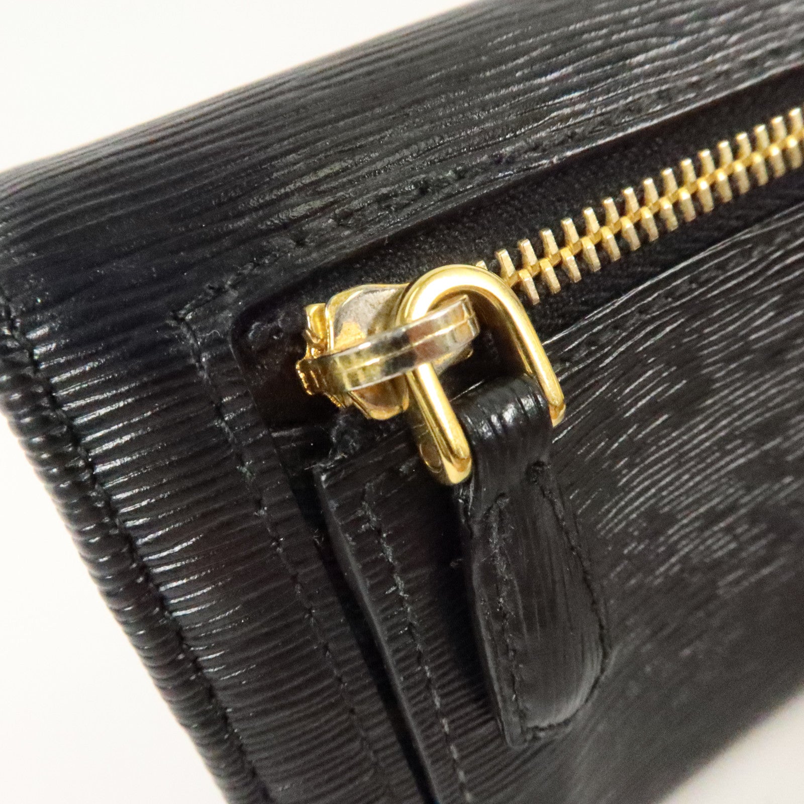 PRADA Saffiano皮革Long Wallet金扣長錢包