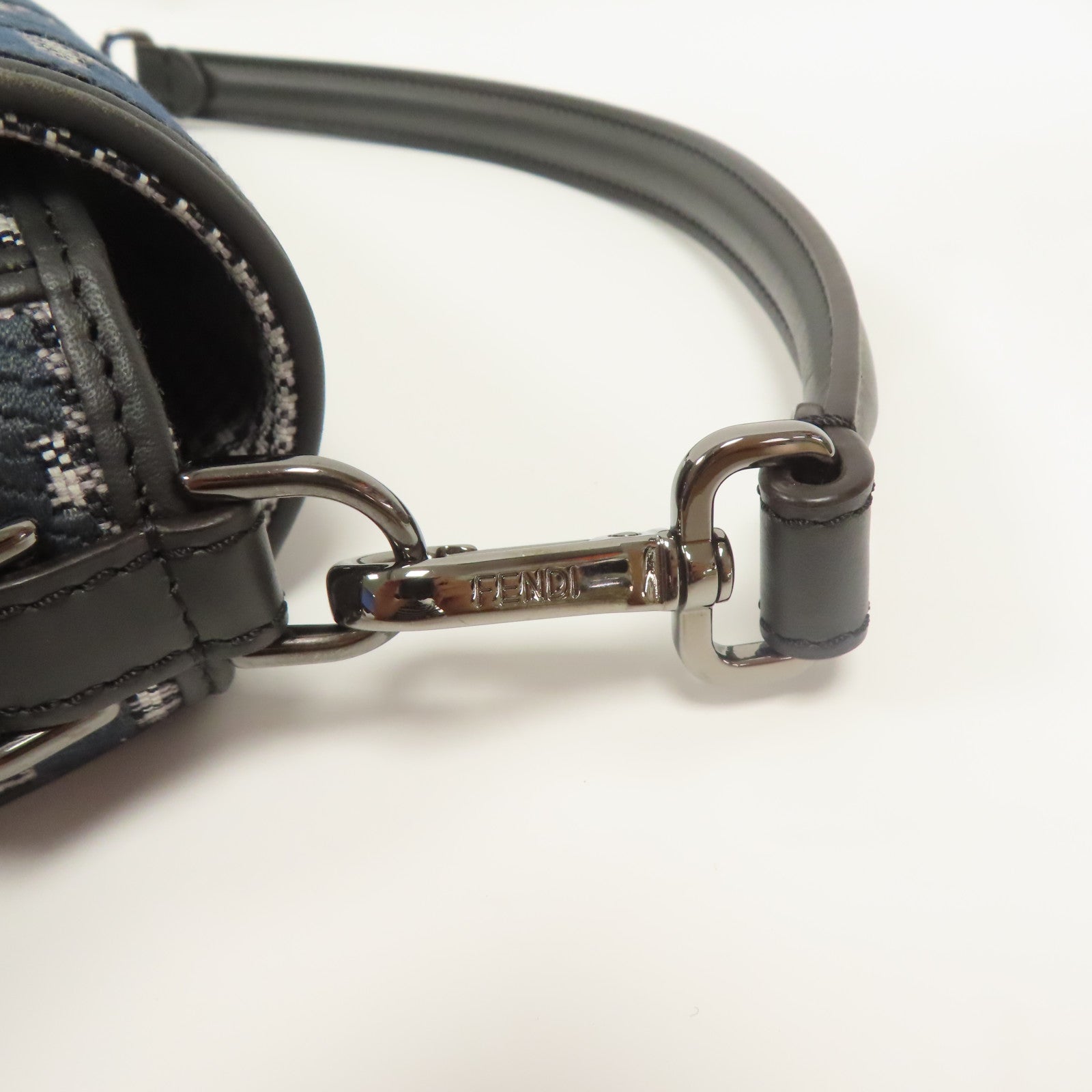 FENDI 帆布/牛皮皮革2 Way Shoulder銀扣手挽肩背兩用袋灰色