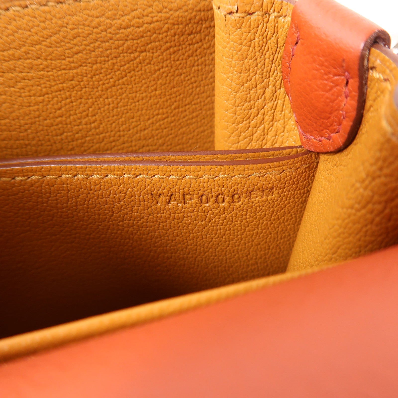 HERMES Evercolor皮革Mini Roulis銀扣肩背袋Brique/Caramel