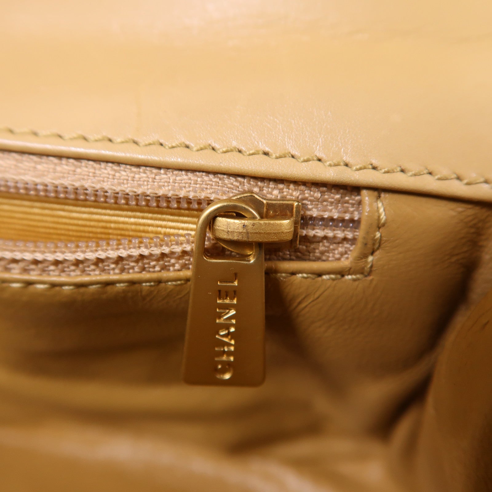 CHANEL 羊皮皮革Chain Shoulder鏈帶肩背袋