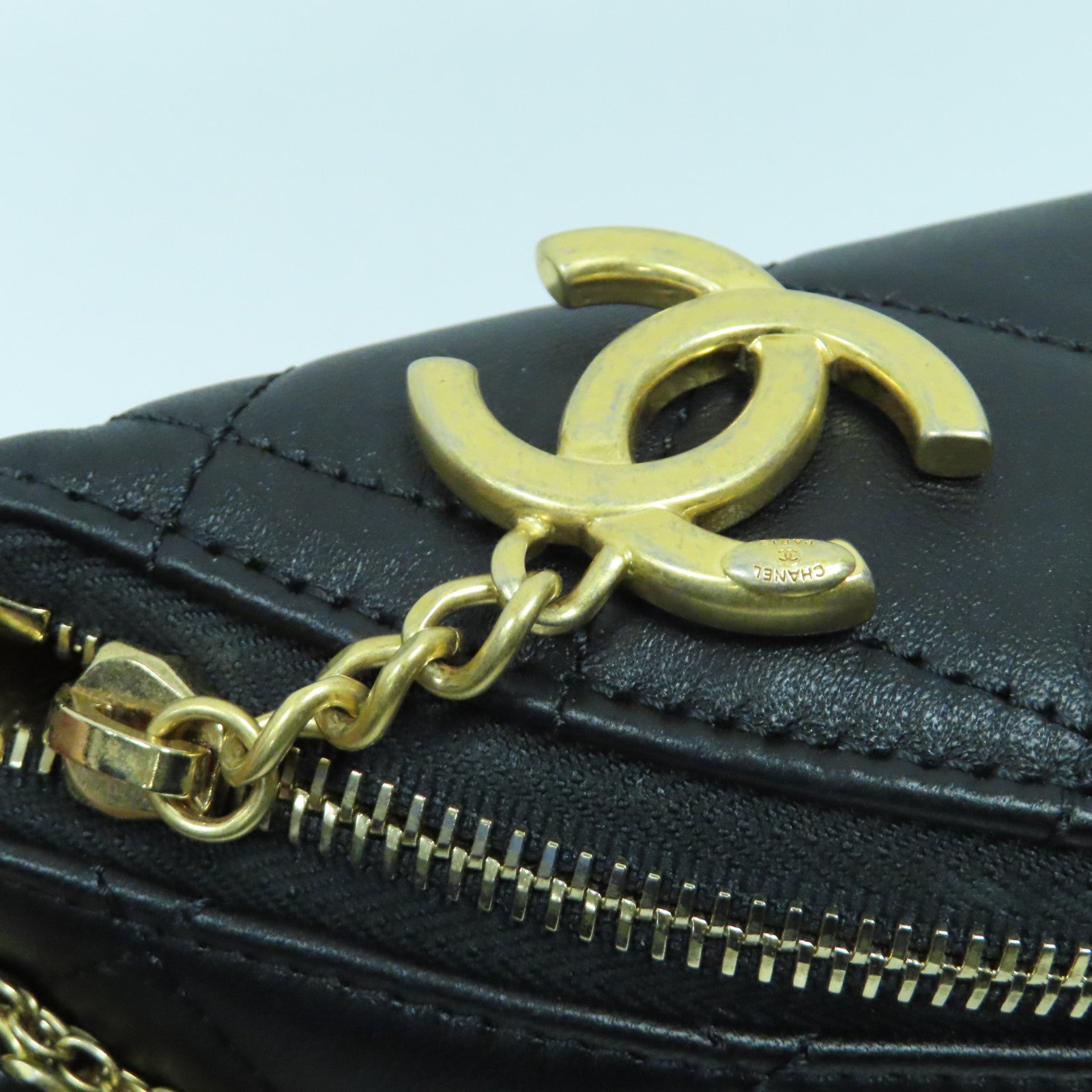 CHANEL 菱格羊皮皮革Waist Bag金扣鏈帶腰包黑色
