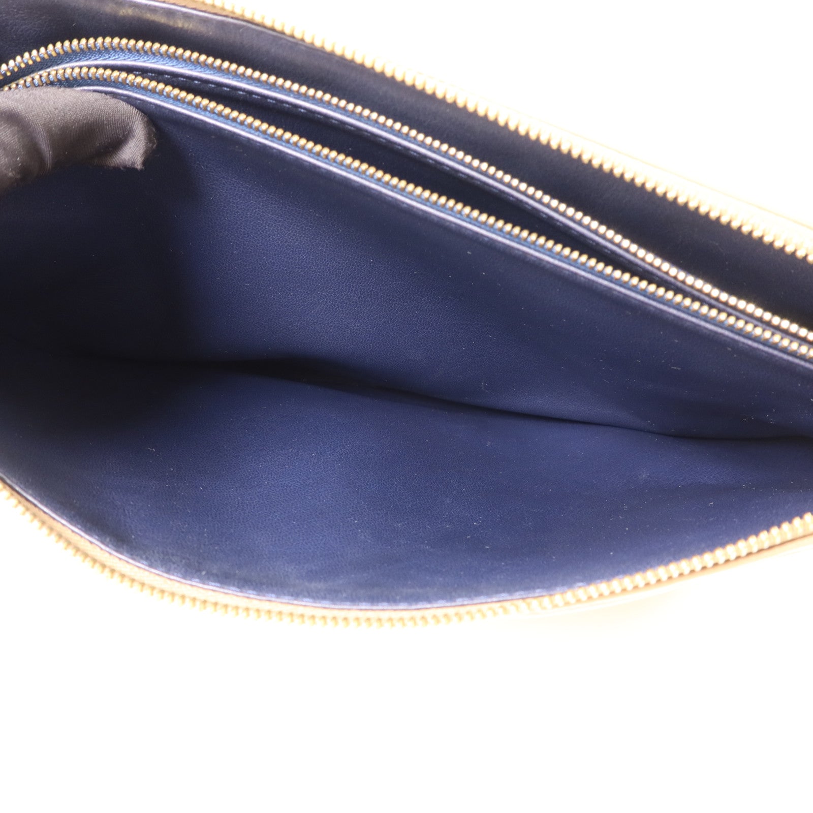 LOUIS VUITTON 【激減優惠】Monogram Embossed Coussin PM金扣鏈帶肩背袋