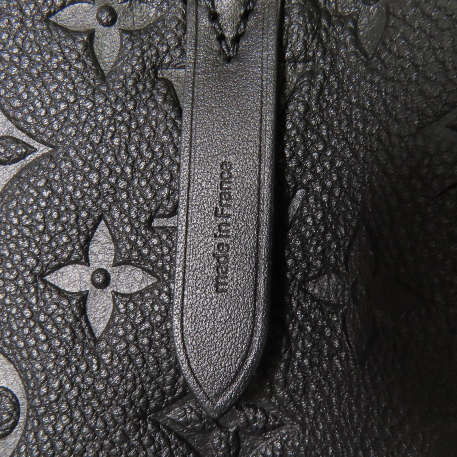 LOUIS VUITTON Monogram Empreinte All In One MM金扣肩背袋