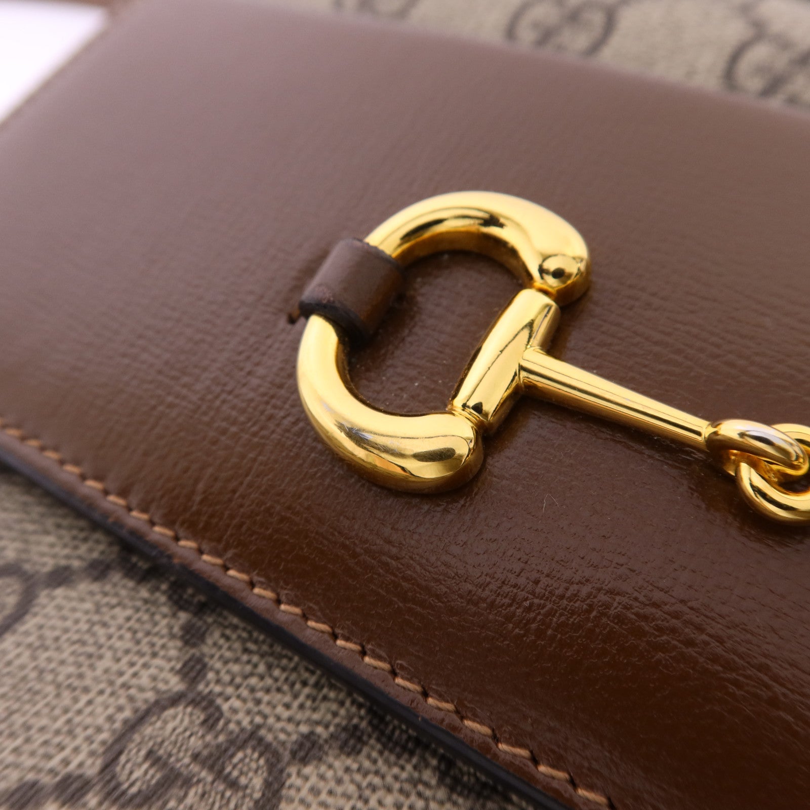 GUCCI 塗層帆布Horsebit 1955 Shoulder Bag金扣肩背袋