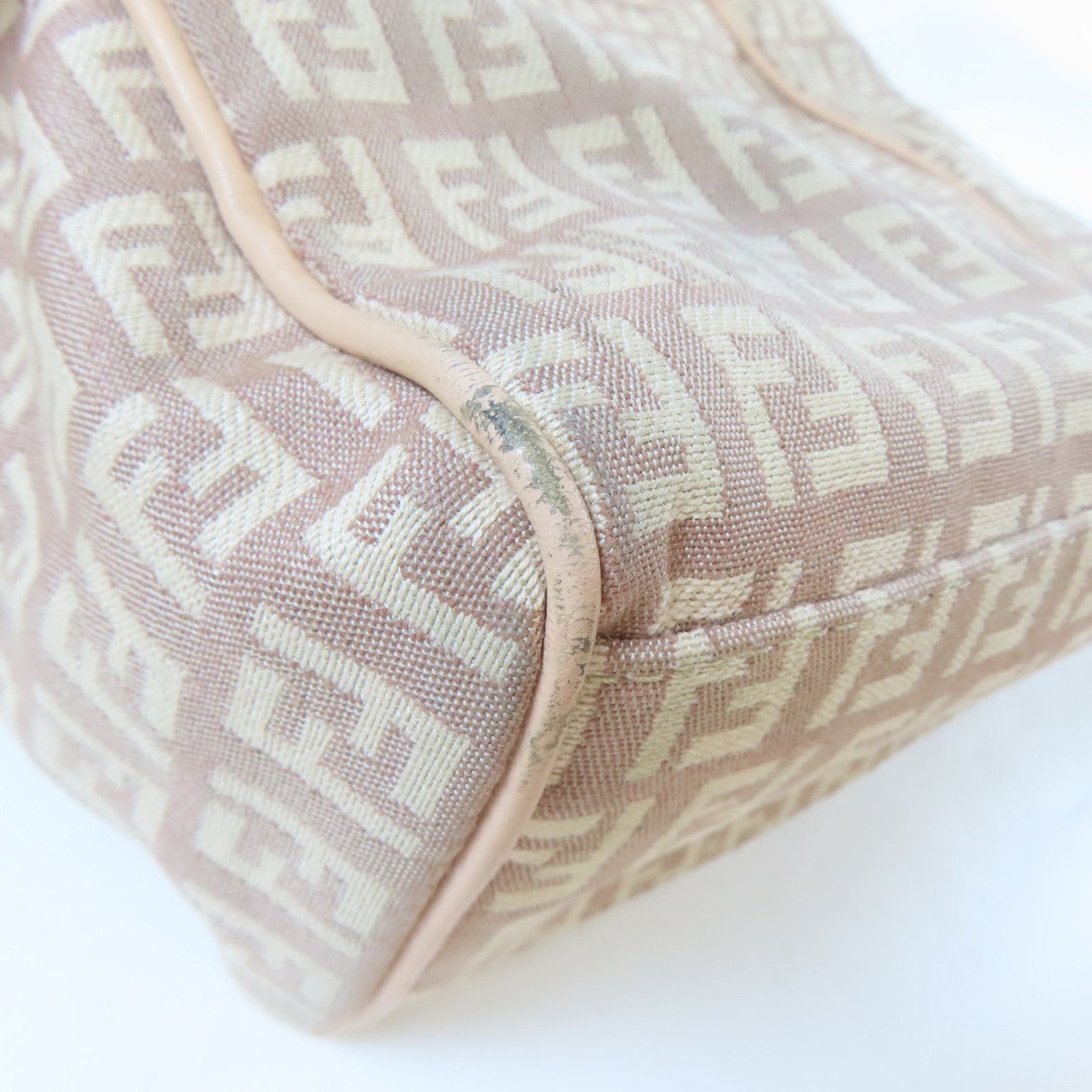 FENDI 帆布Shoulder Bag金扣肩背袋粉紅色