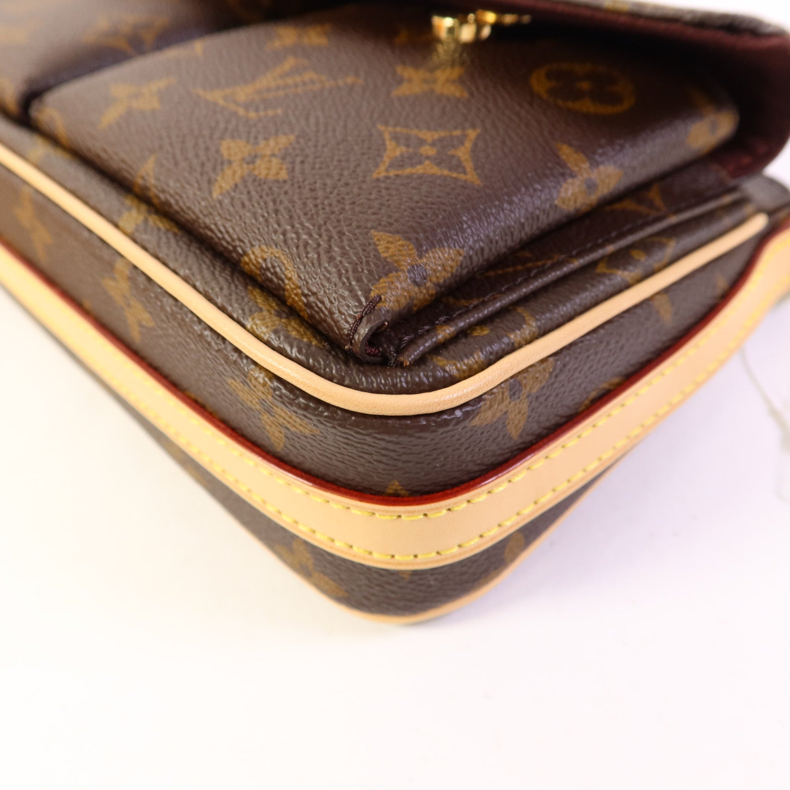 LOUIS VUITTON Monogram Vivacite金扣手挽肩背兩用袋