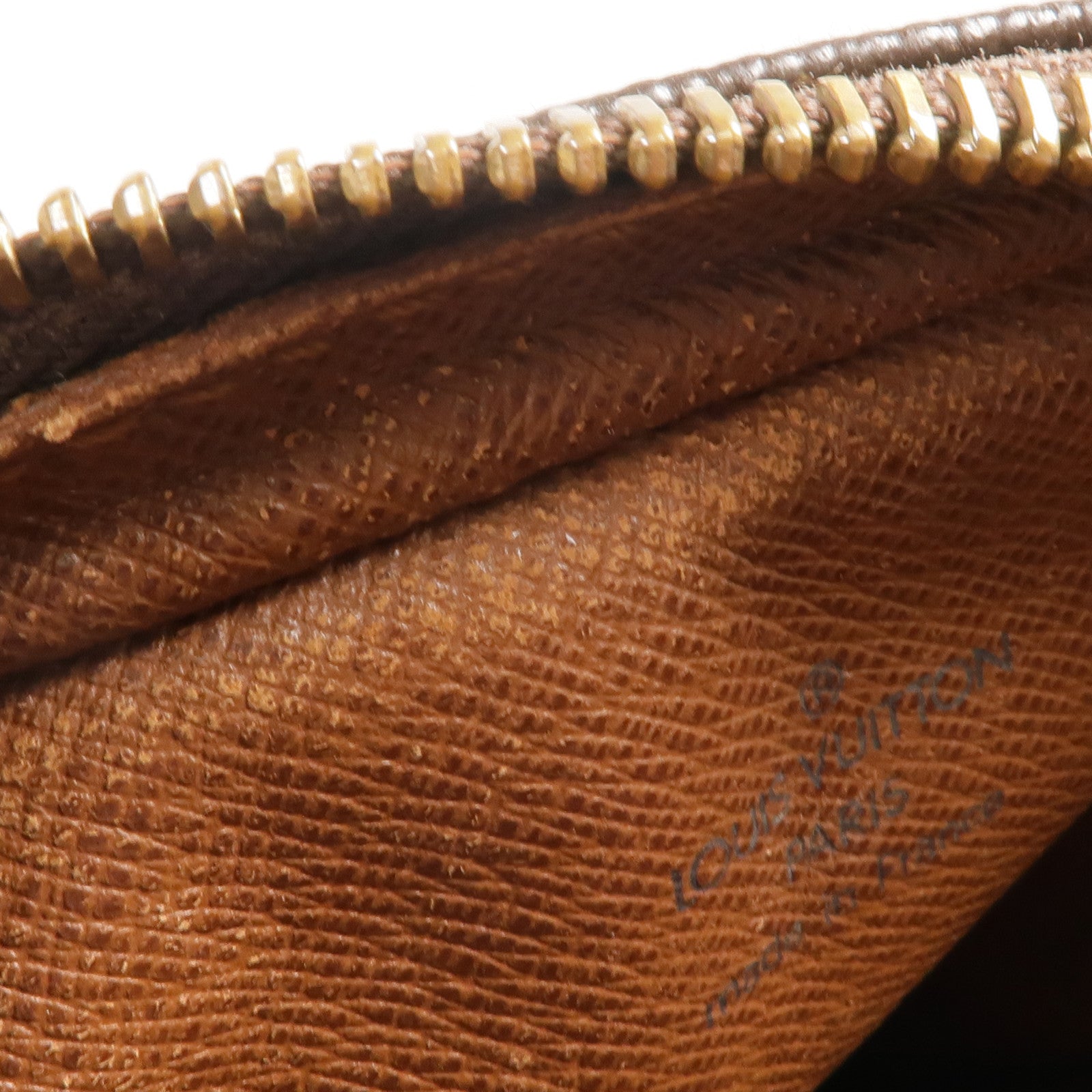 LOUIS VUITTON 【激減優惠】Monogram Danube金扣肩背袋