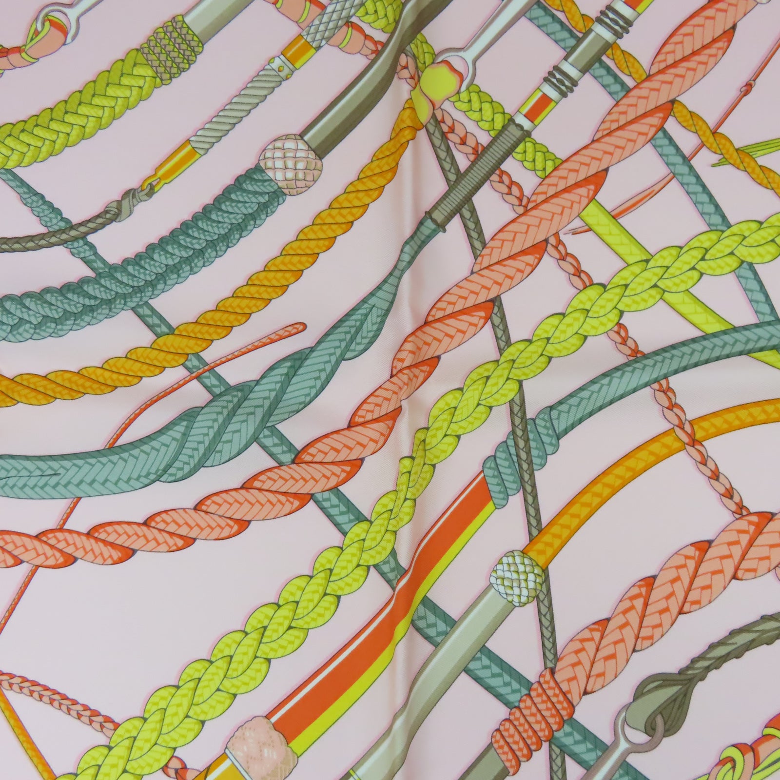 HERMES 【激減優惠】絲質Scarf 90x90絲巾粉紅色