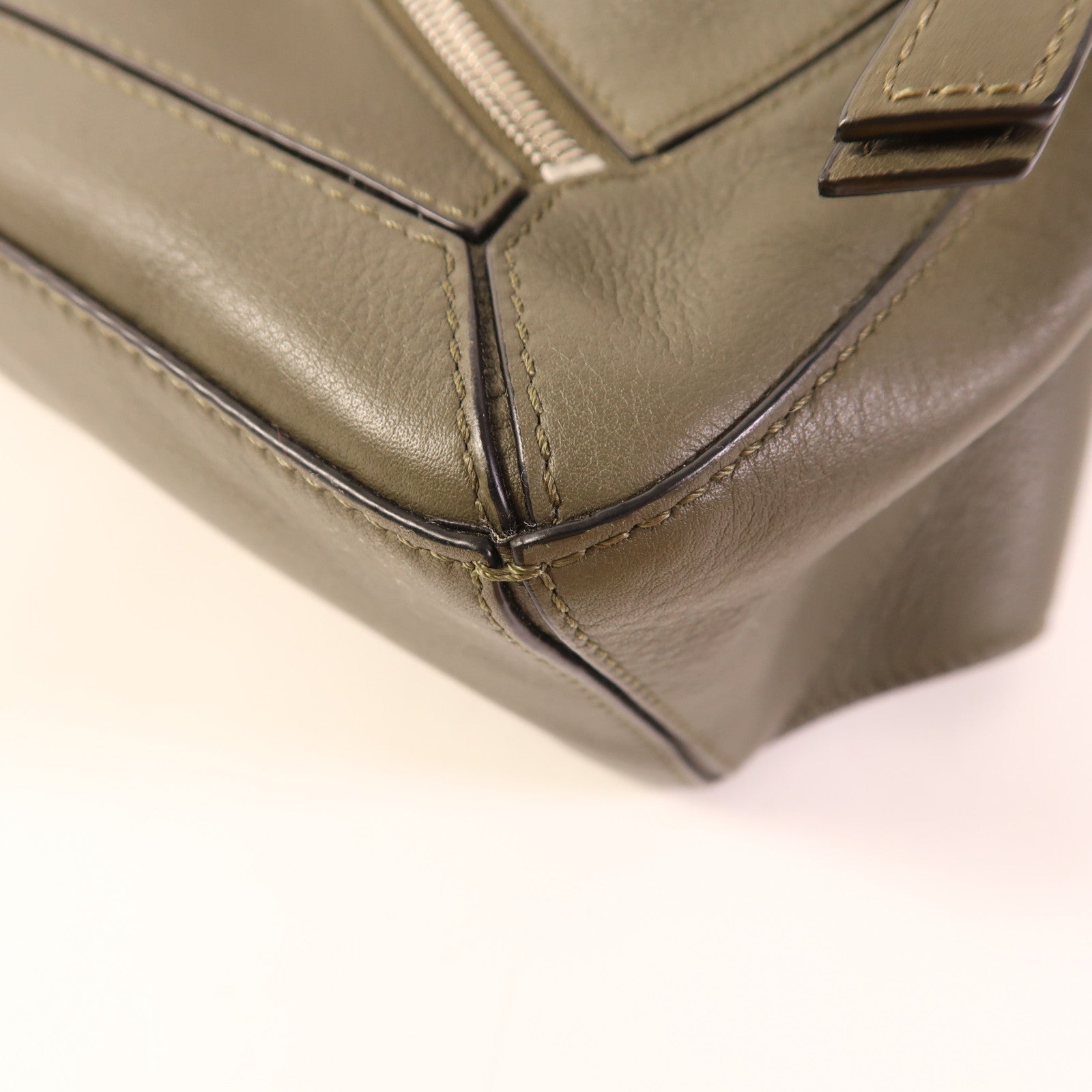 LOEWE 牛皮皮革Small Puzzle Bumbag銀扣肩背袋