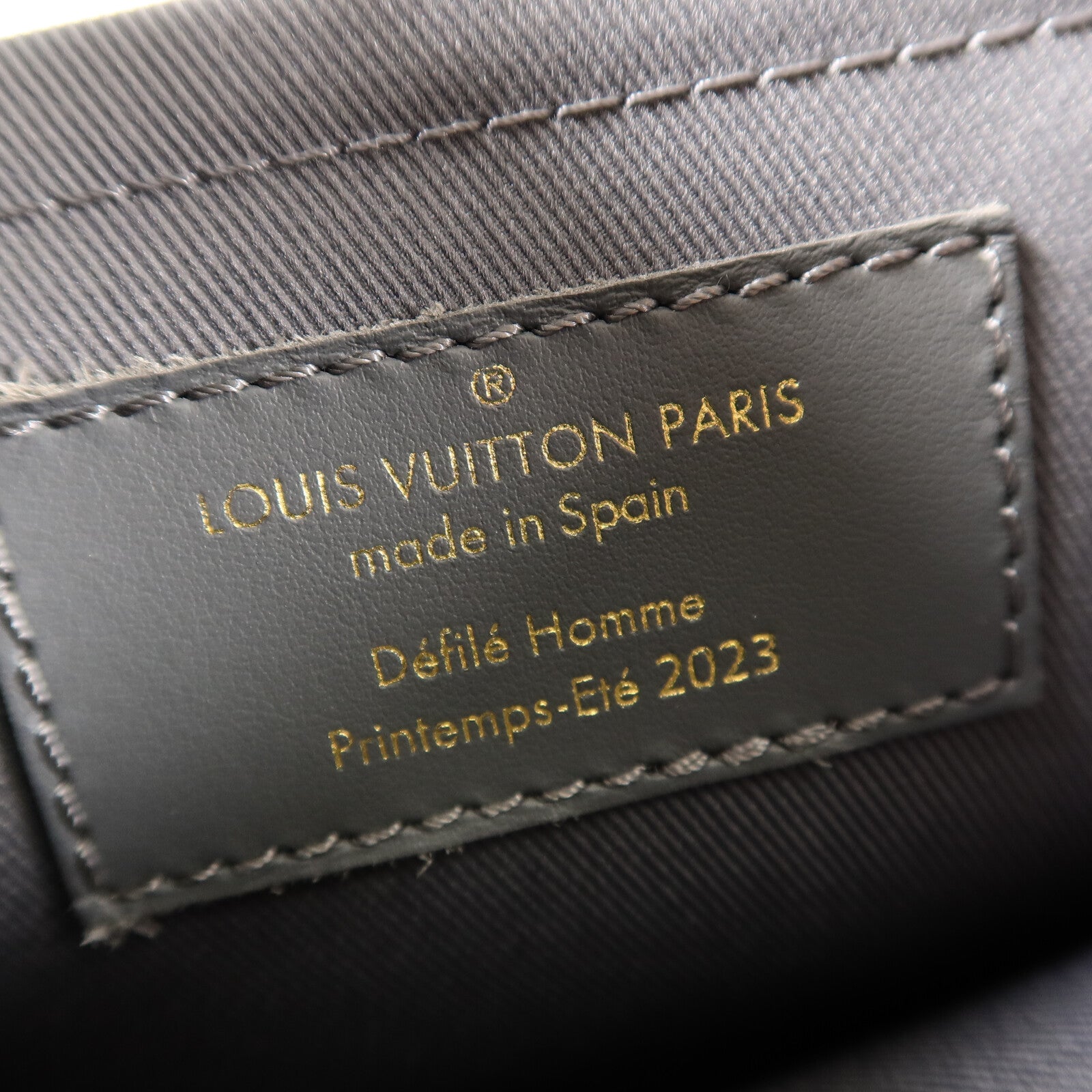 LOUIS VUITTON 牛皮皮革Cruiser Messenger肩背袋