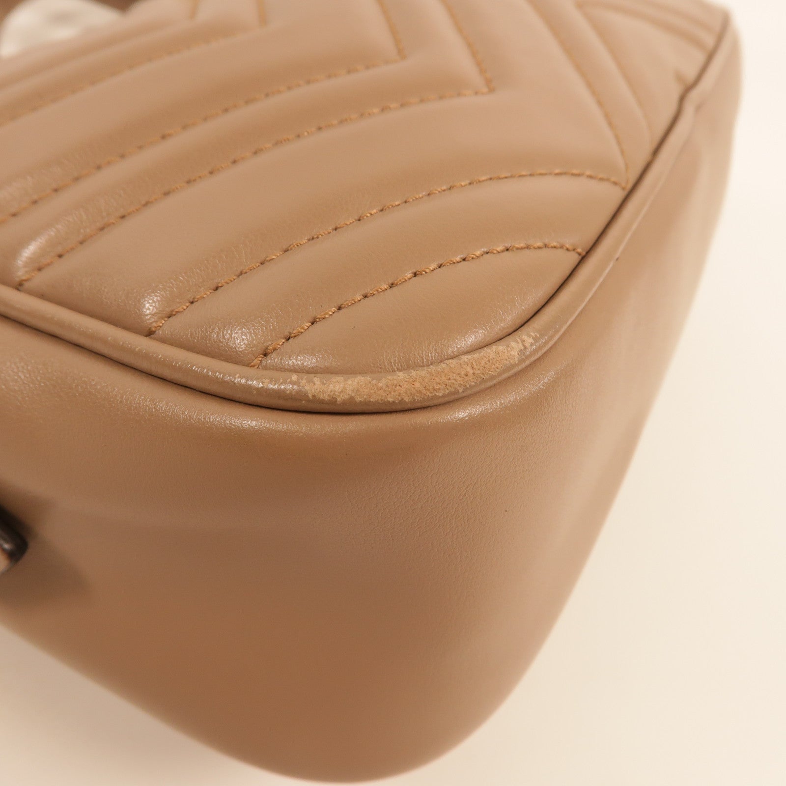 GUCCI 牛皮皮革GG Marmont Small Shoulder Bag金扣肩背袋