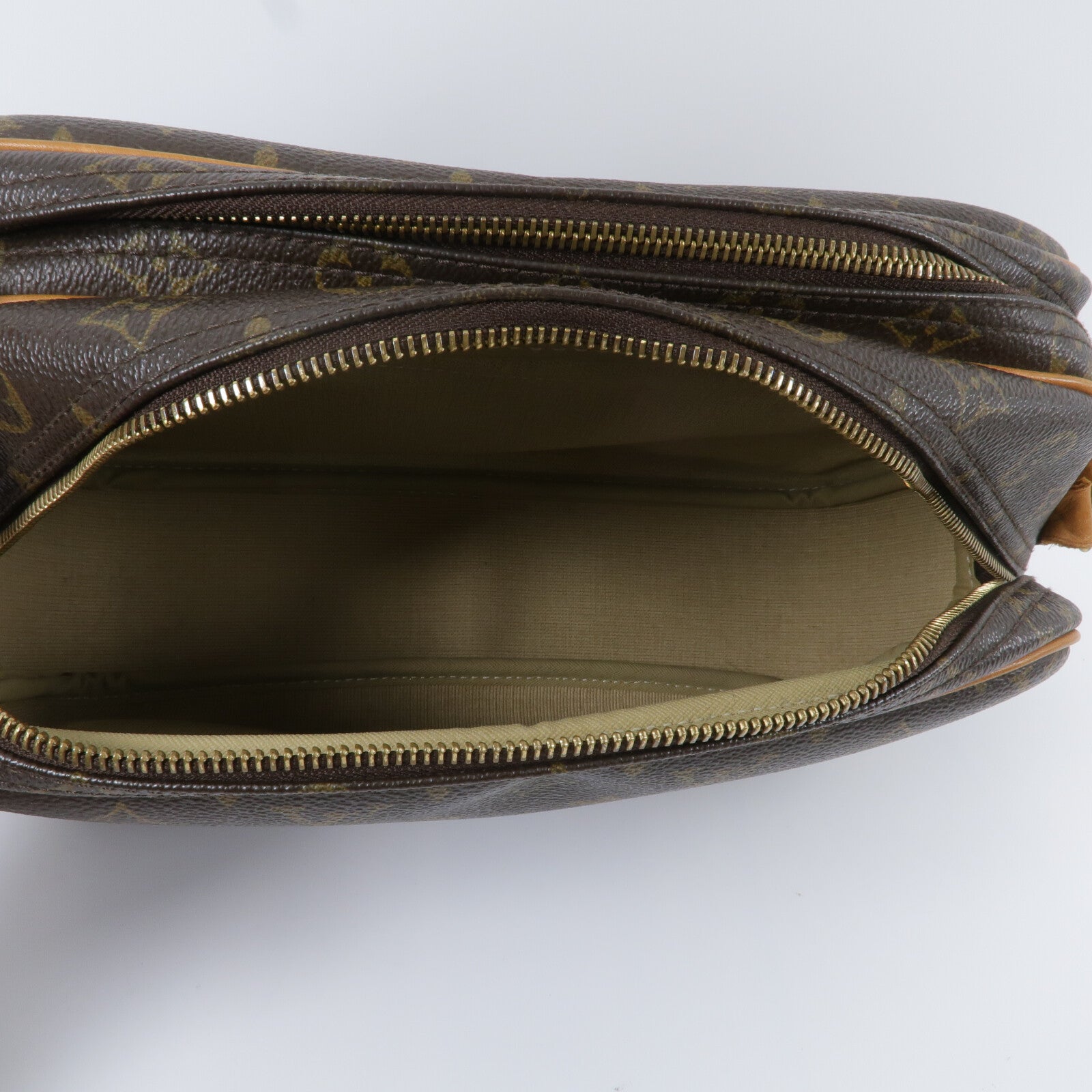 LOUIS VUITTON Monogram Reporter PM肩背袋