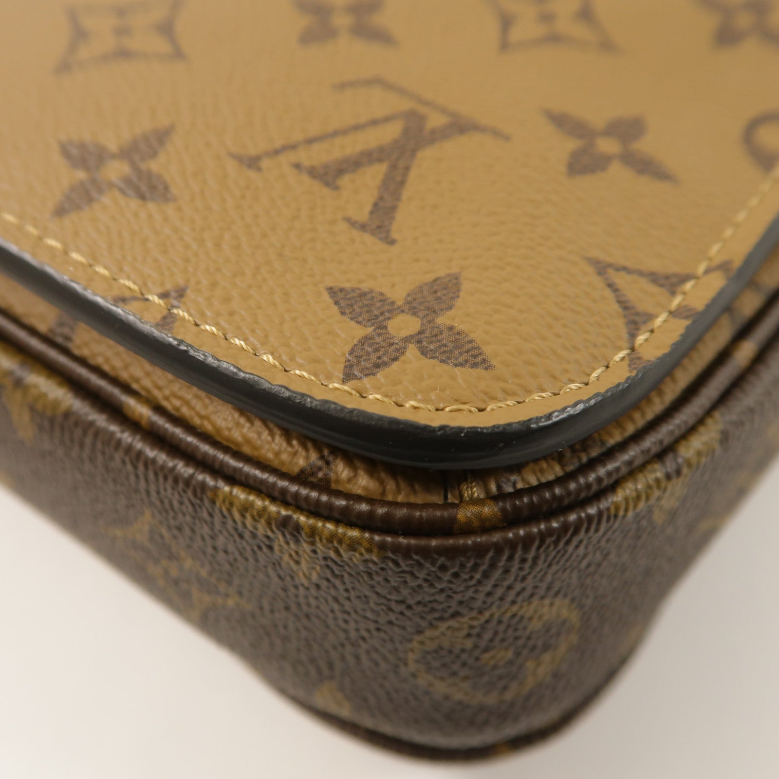 LOUIS VUITTON Monogram Reverse Pochette Metis金扣手挽肩背兩用袋