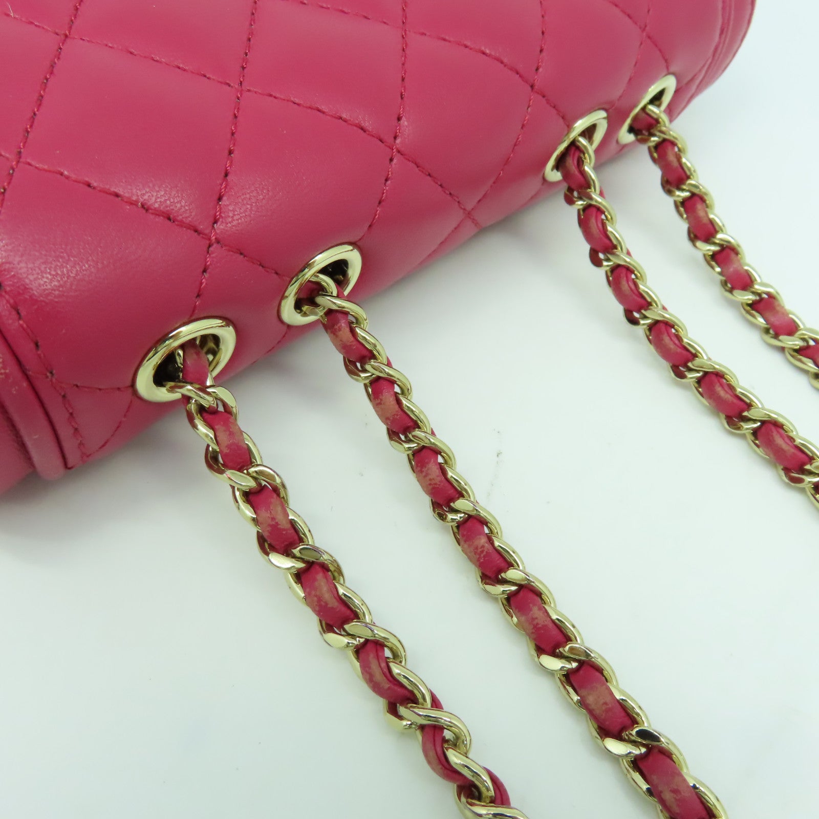 CHANEL 菱格羊皮皮革Chain Shoulder Bag金扣肩背袋紫紅色