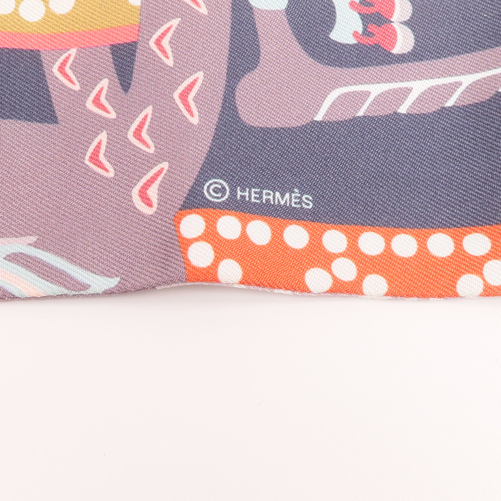 HERMES 絲質Twilly絲巾