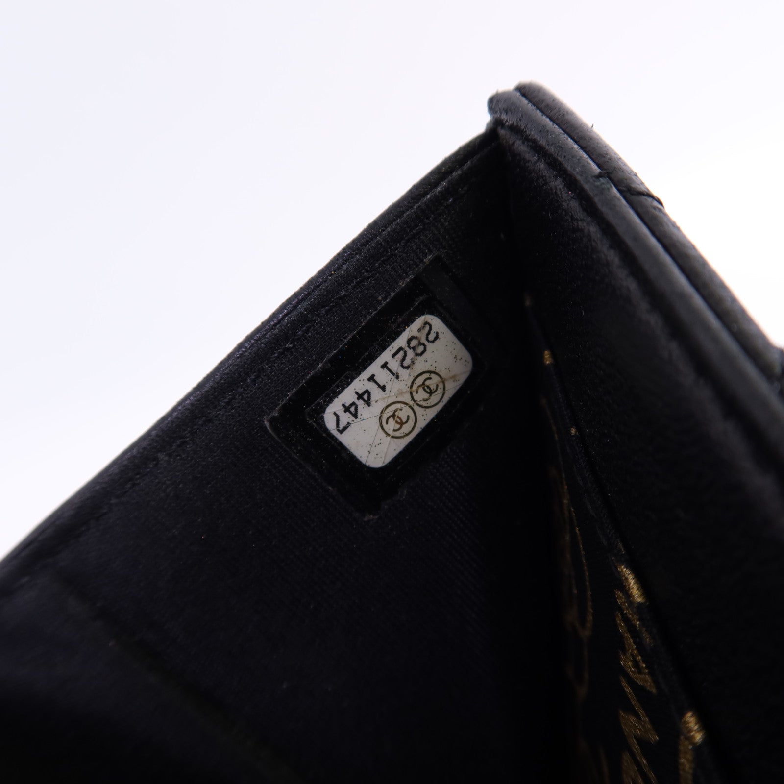 CHANEL 【激減優惠】羊皮皮革Wallet金扣錢包