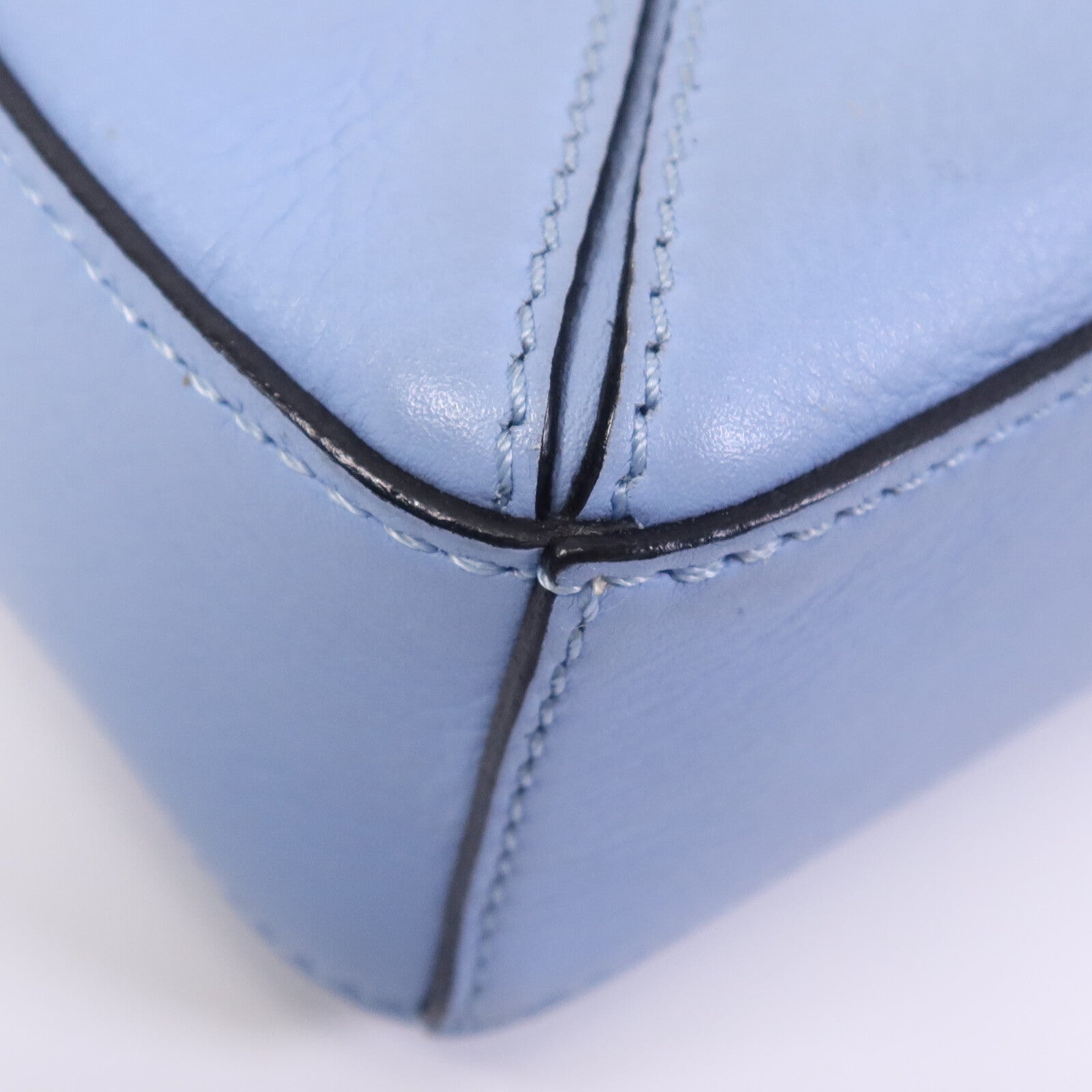 LOEWE 羊皮皮革Nano Puzzle銀扣鏈帶手挽肩背兩用袋