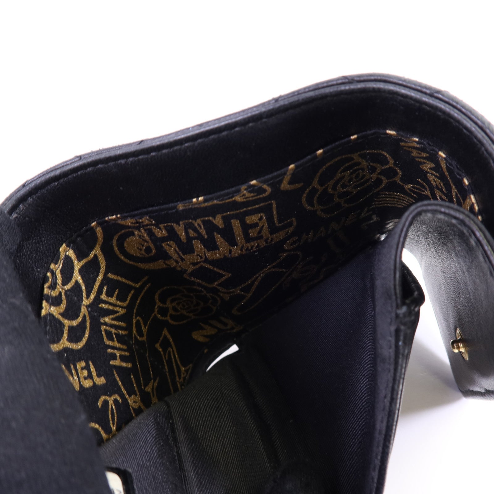 CHANEL 【激減優惠】羊皮皮革Wallet金扣錢包