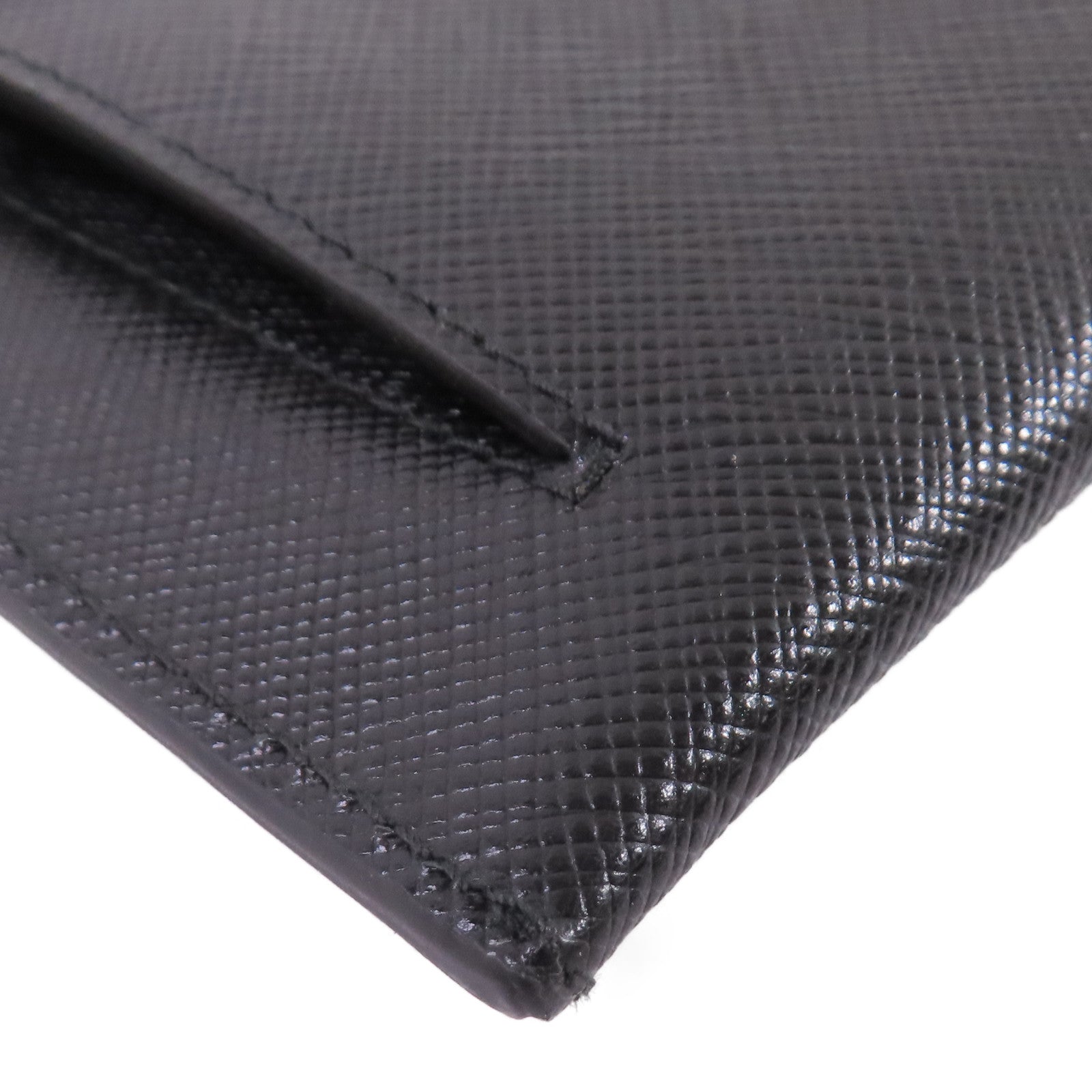 PRADA Saffiano皮革Wallet Pouch金扣長錢包黑色