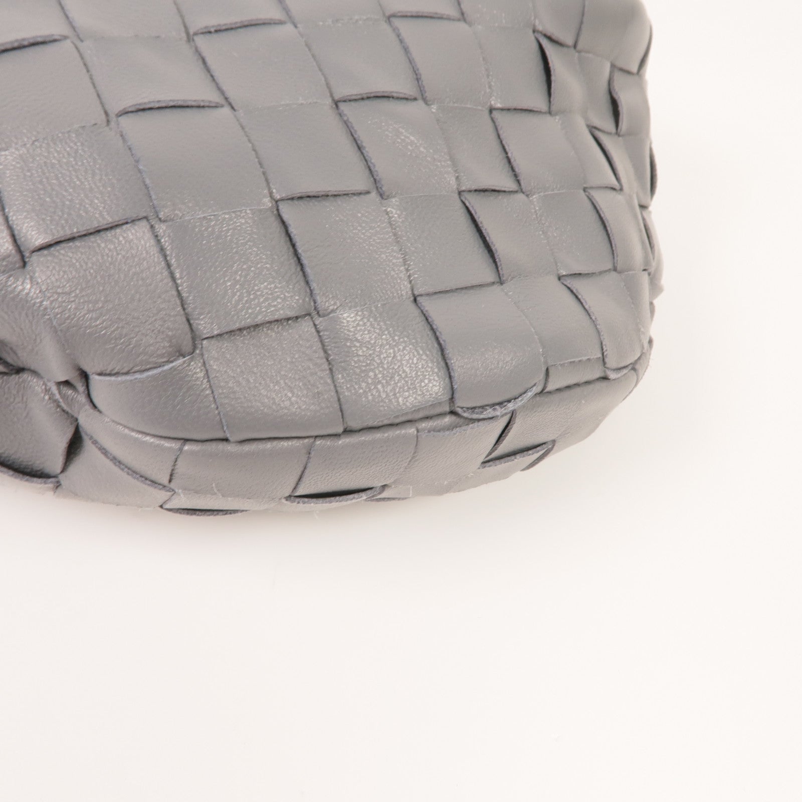 BOTTEGA VENETA 織紋皮革Mini Jodi金扣手挽袋