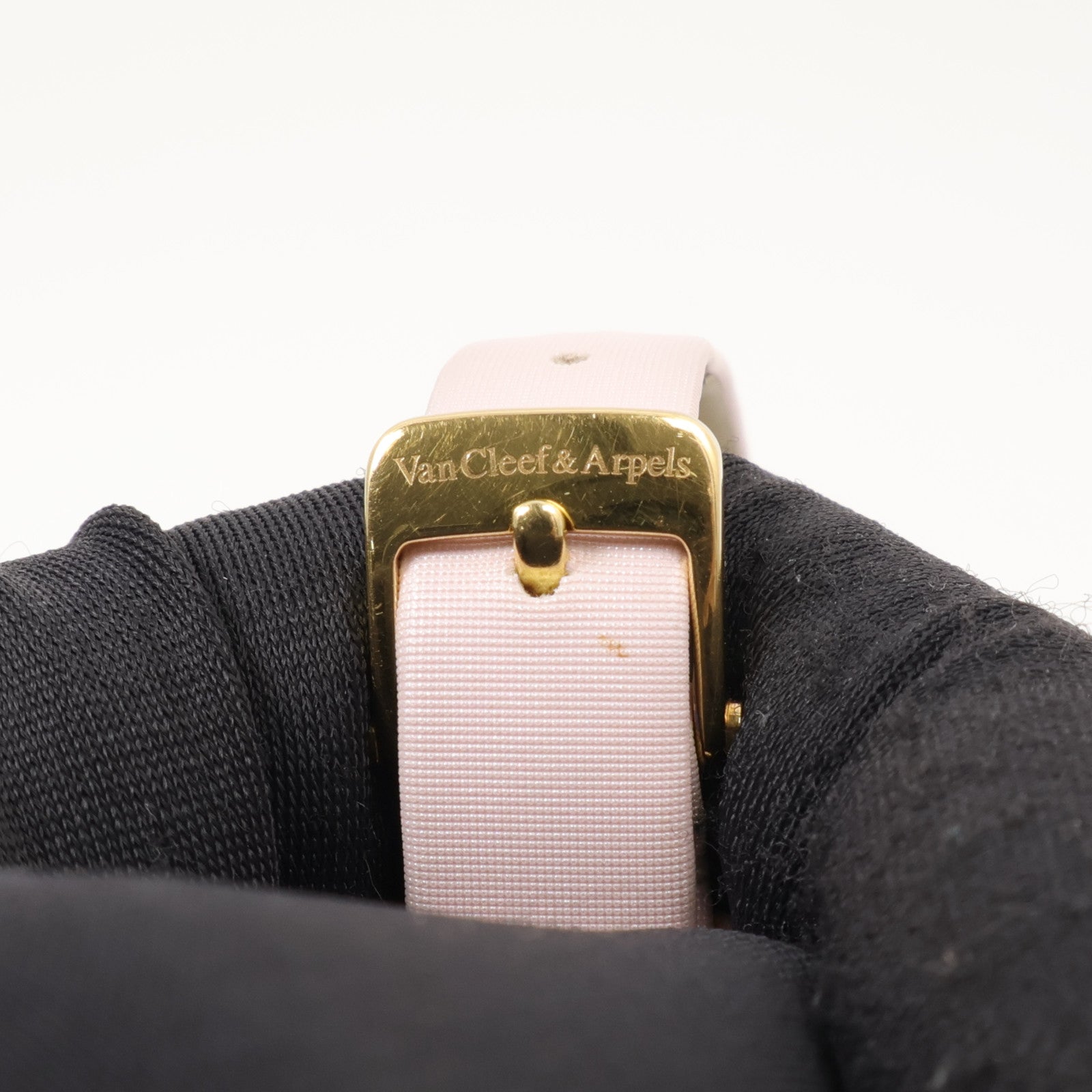 Van Cleef & Arpels Alhambra PM 122974