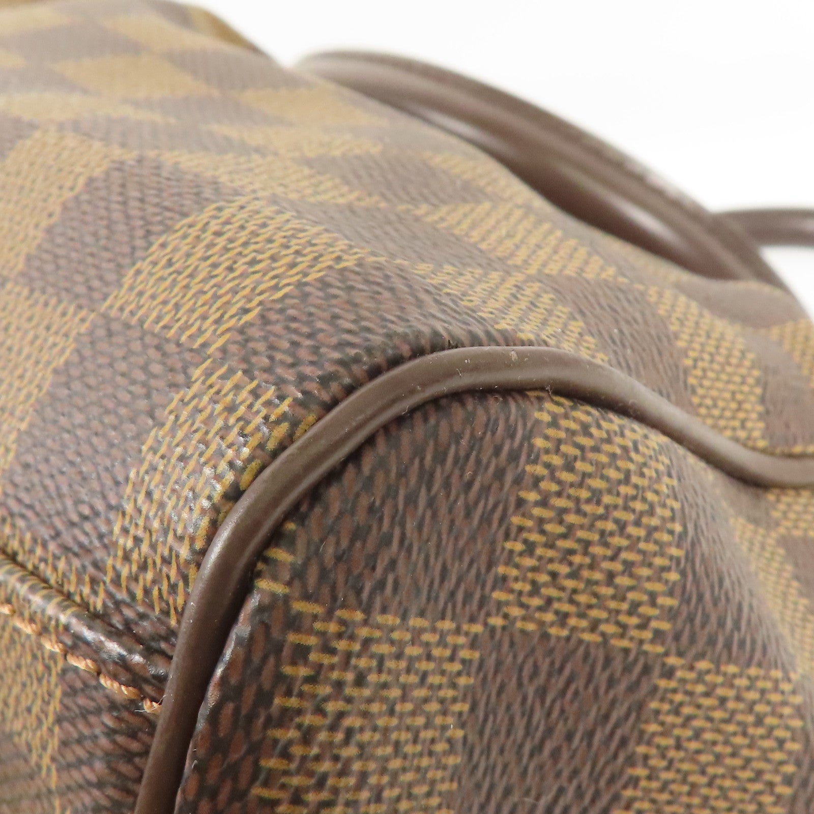 LOUIS VUITTON Damier Trevi金扣手挽肩背兩用袋