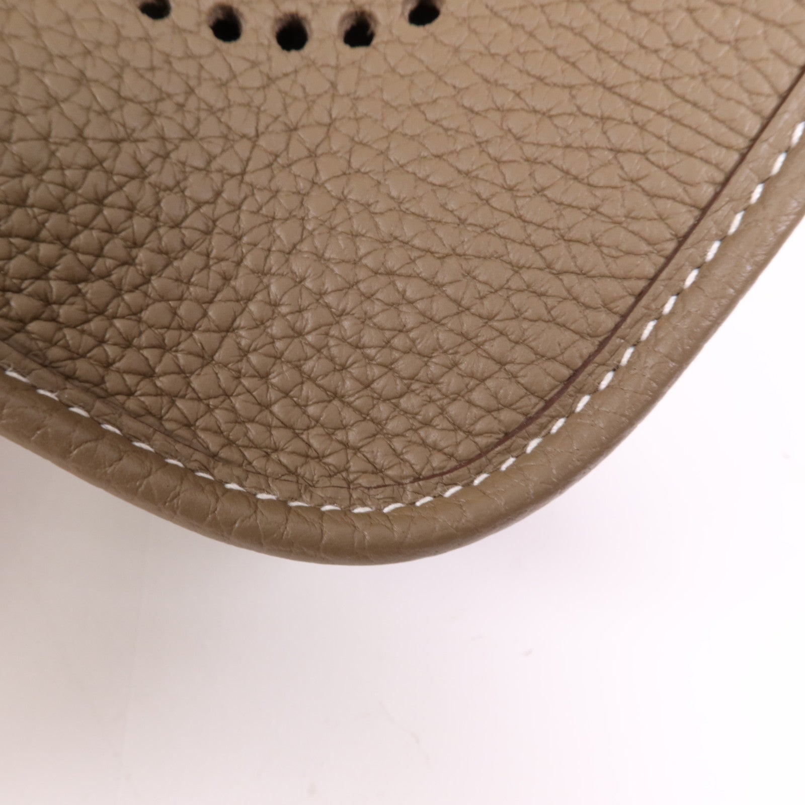 HERMES Clemence皮革Evelyne TPM金扣肩背袋Etoupe