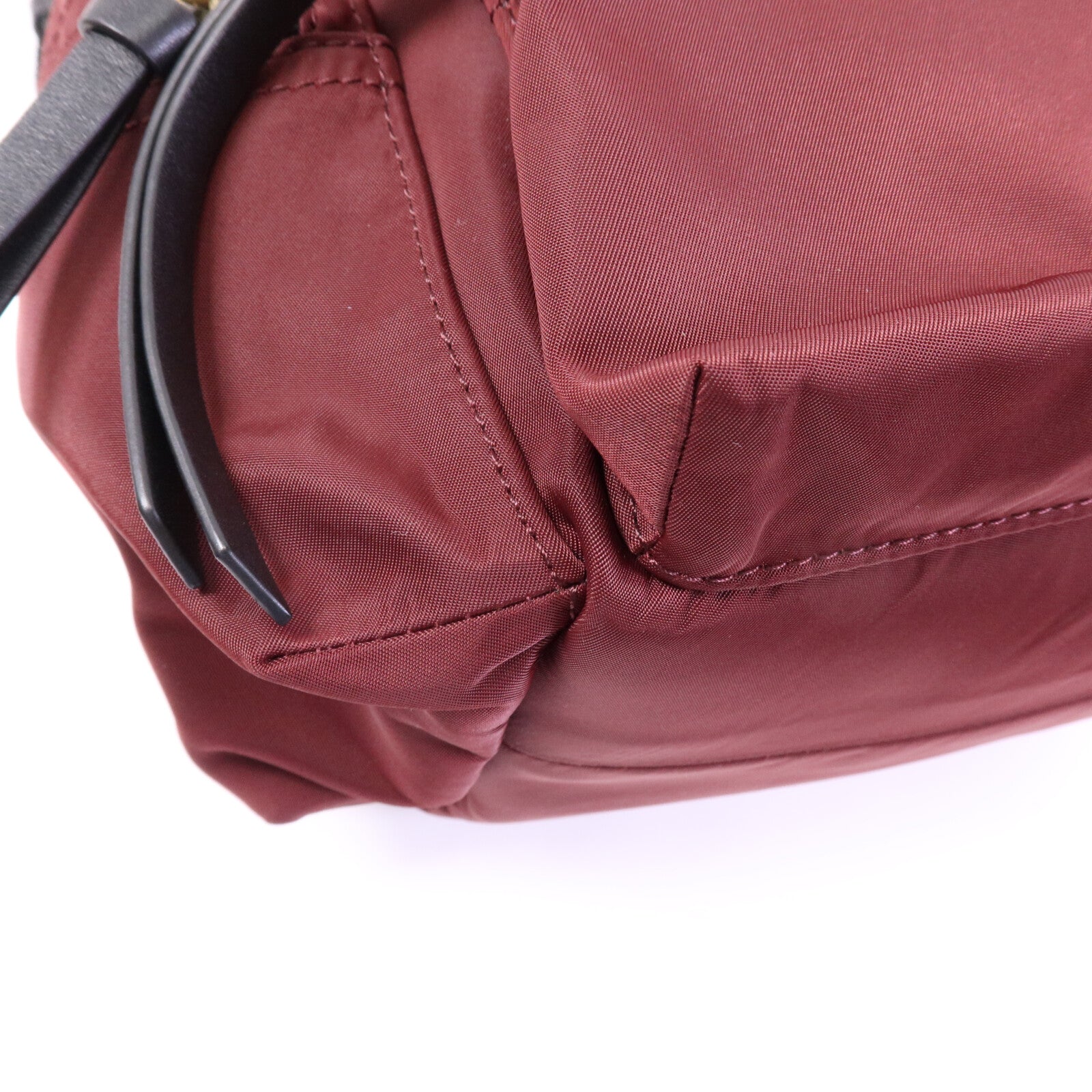 BURBERRY 尼龍Backpack金扣背包