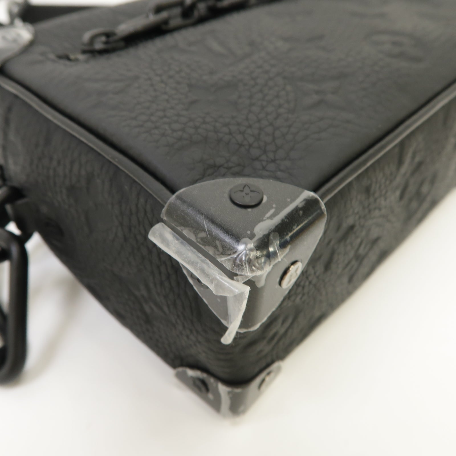LOUIS VUITTON Monogram Taurillon Mini Soft Trunk肩背袋黑色