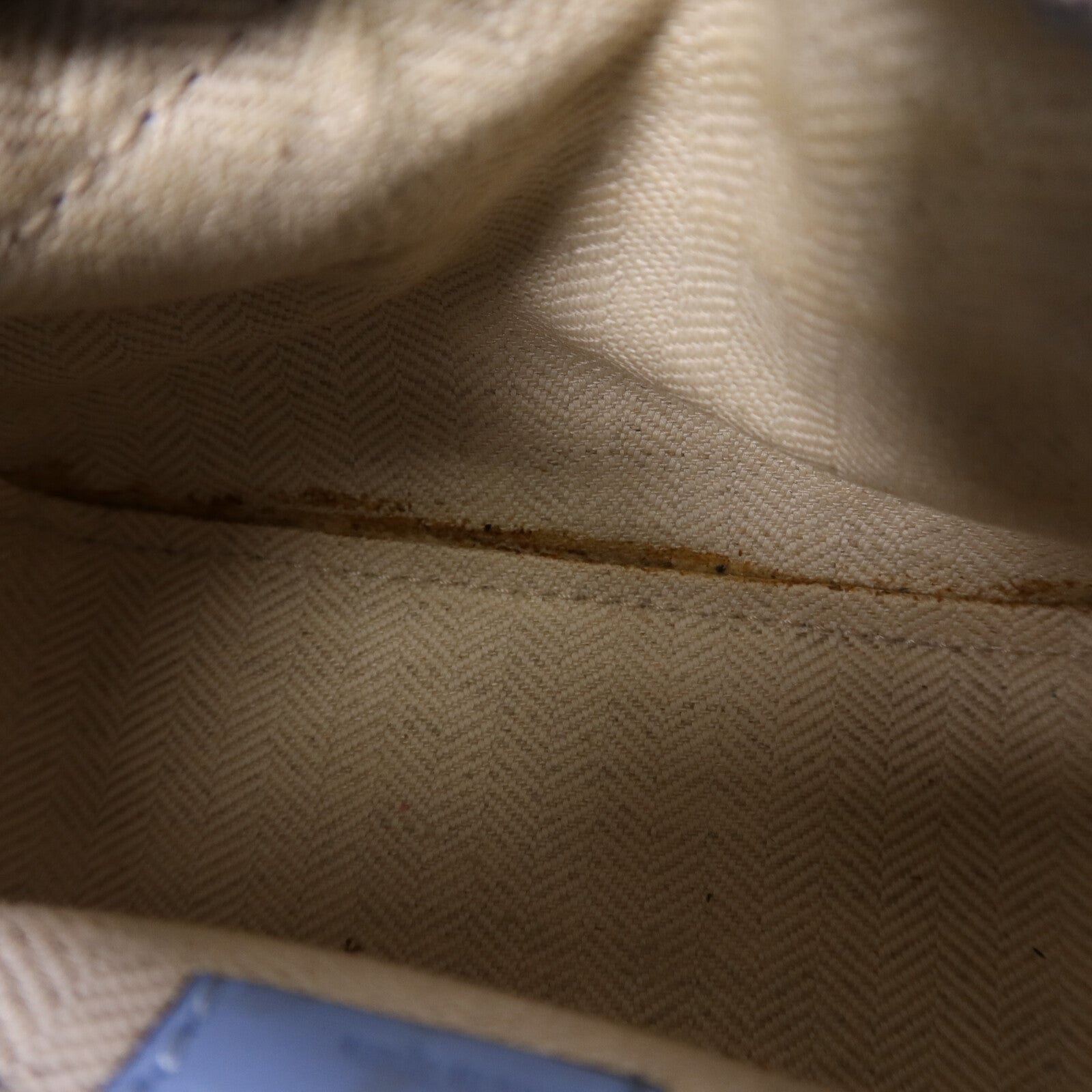 LOEWE 羊皮皮革Nano Puzzle銀扣鏈帶手挽肩背兩用袋