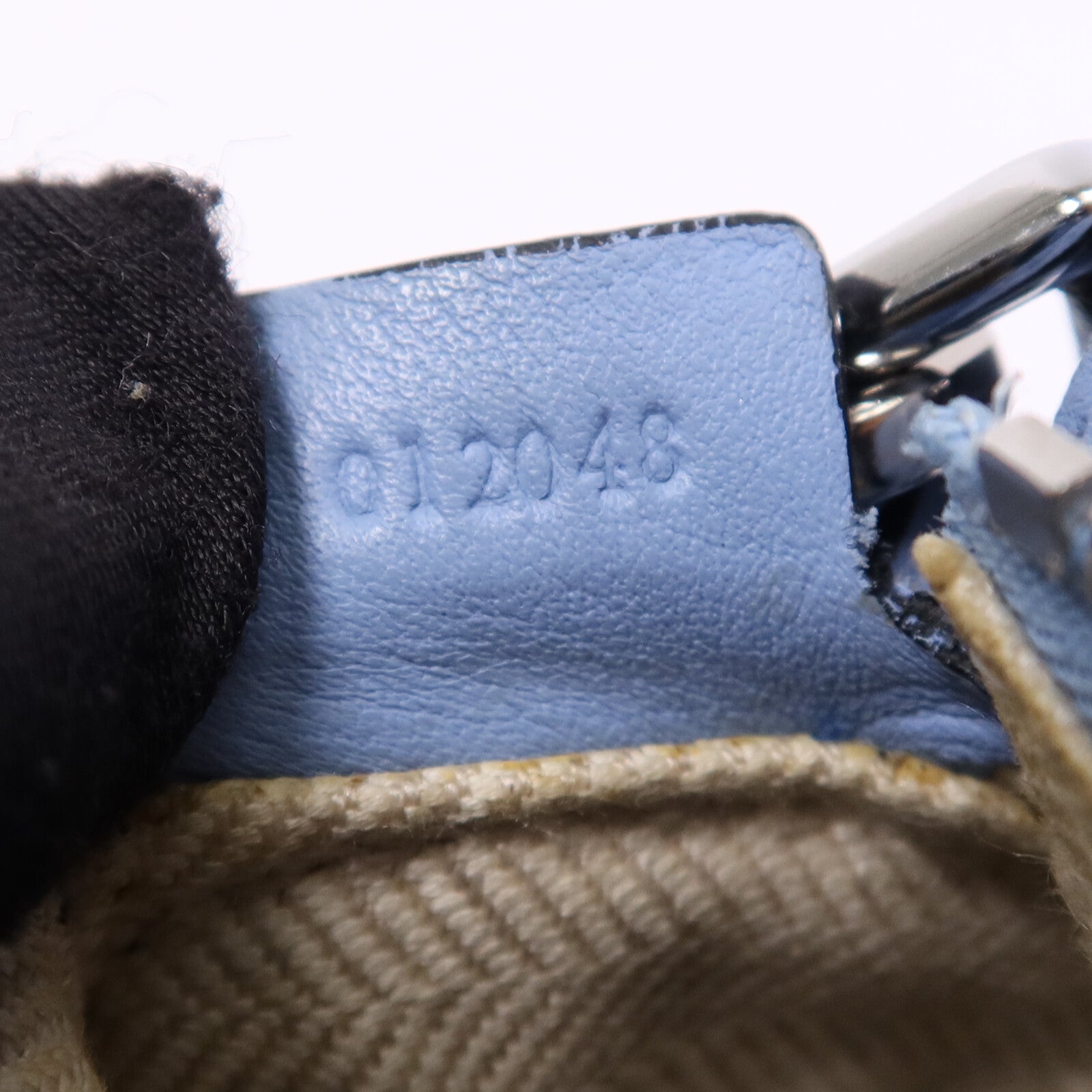 LOEWE 羊皮皮革Nano Puzzle銀扣鏈帶手挽肩背兩用袋