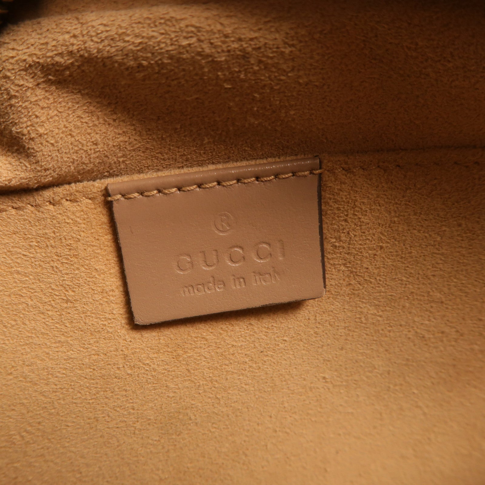 GUCCI 牛皮皮革GG Marmont Small Shoulder Bag金扣肩背袋