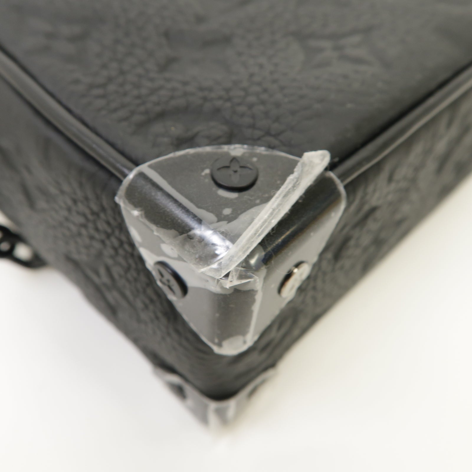 LOUIS VUITTON Monogram Taurillon Mini Soft Trunk肩背袋黑色
