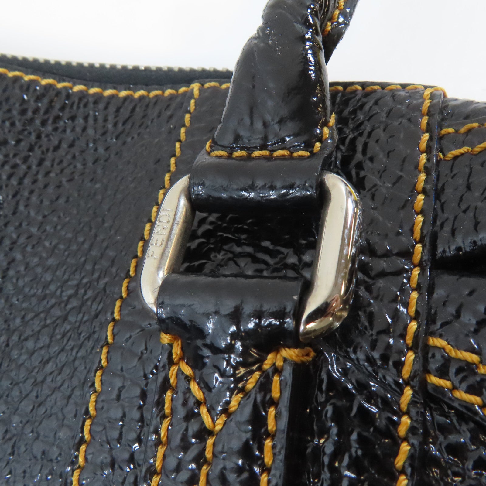 FENDI 【激減優惠】皮革Shoulder Bag銀扣肩背袋黑色
