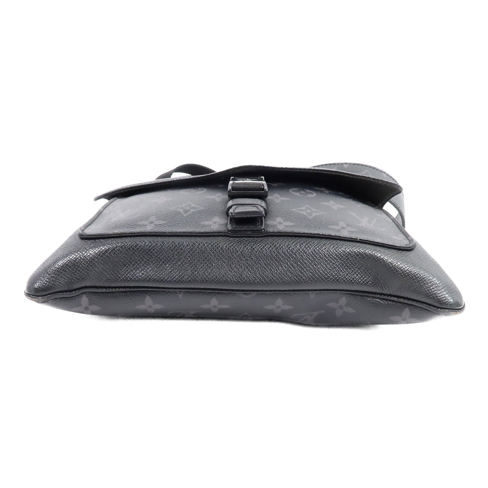LOUIS VUITTON Taigarama Outdoor Flap Messenger肩背袋