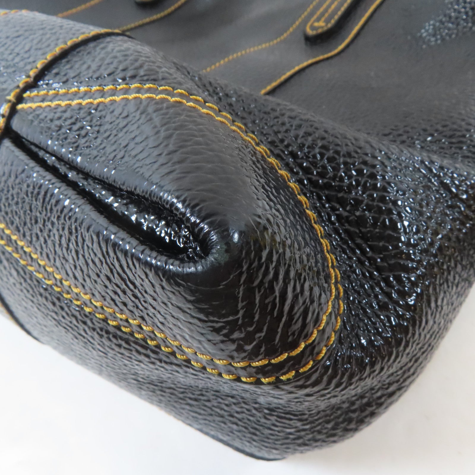 FENDI 【激減優惠】皮革Shoulder Bag銀扣肩背袋黑色