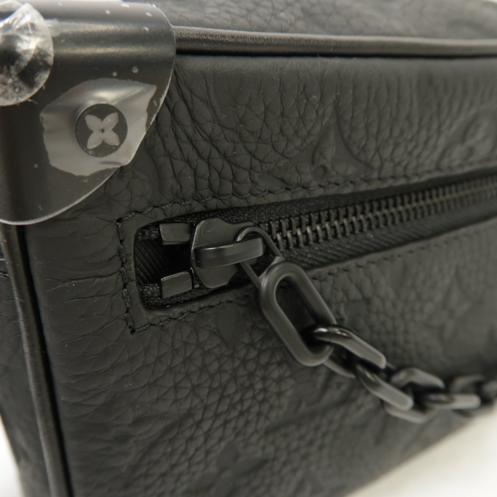 LOUIS VUITTON Monogram Taurillon Mini Soft Trunk肩背袋黑色