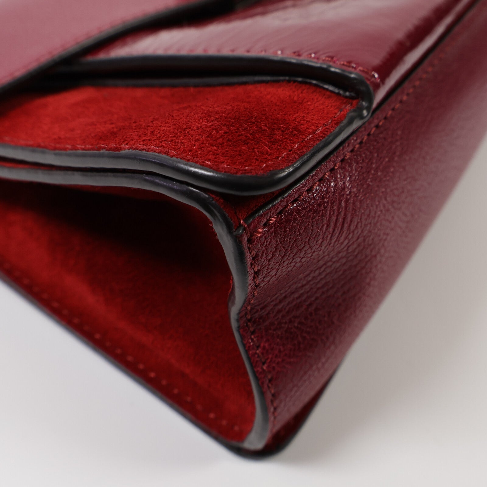 GIVENCHY 牛皮皮革Chain Shoulder銀扣鏈帶肩背袋