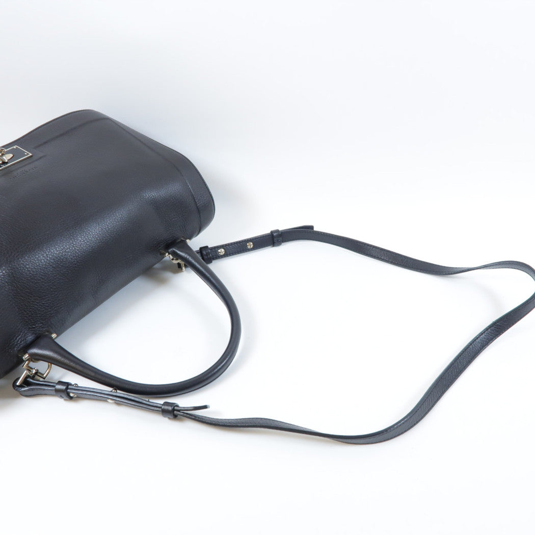 GIVENCHY 【激減優惠】牛皮皮革2 Way Shoulder Bag銀扣手挽肩背兩用袋黑色